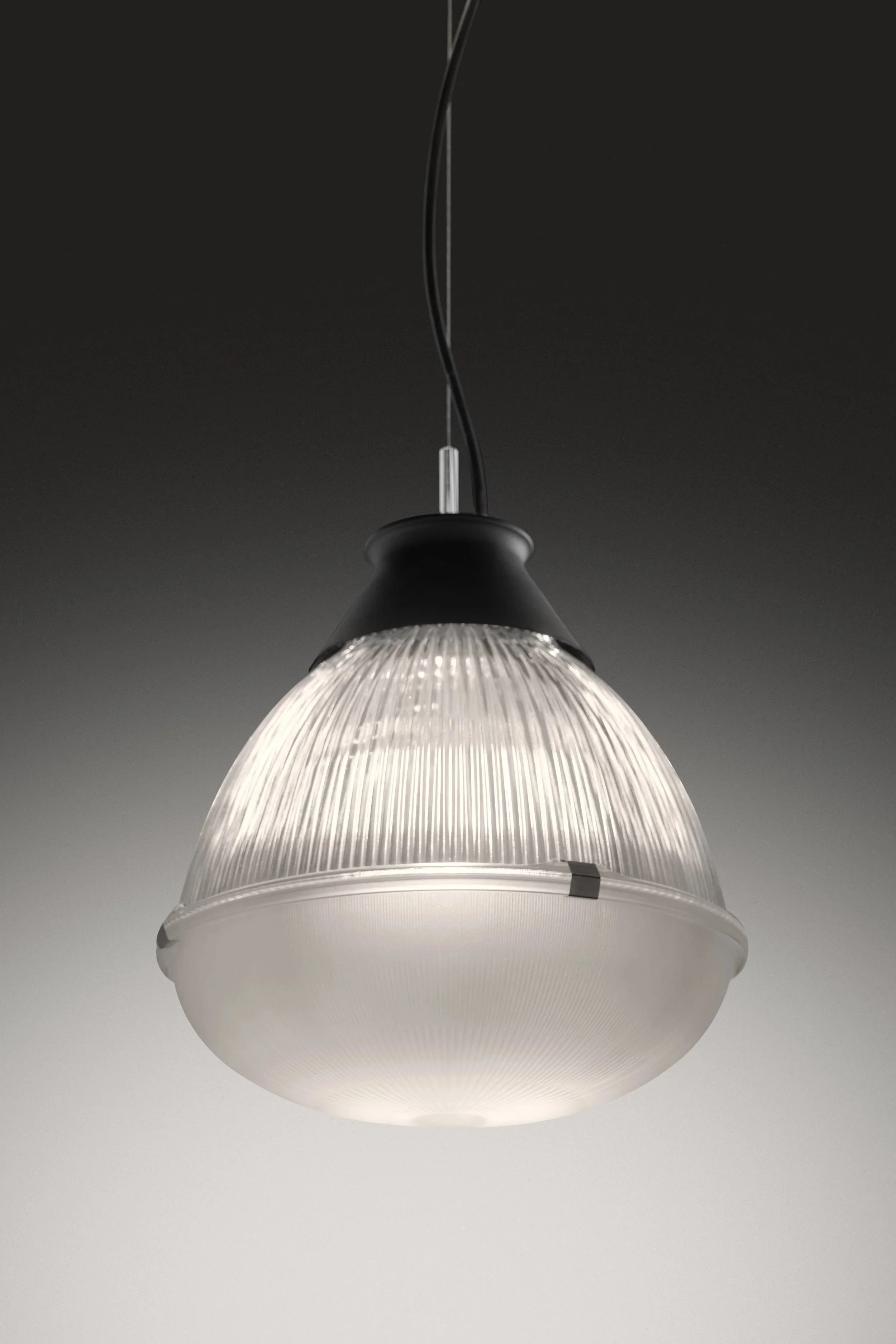 Glass pendant lamp by Tito Agnoli for Oluce, around '60