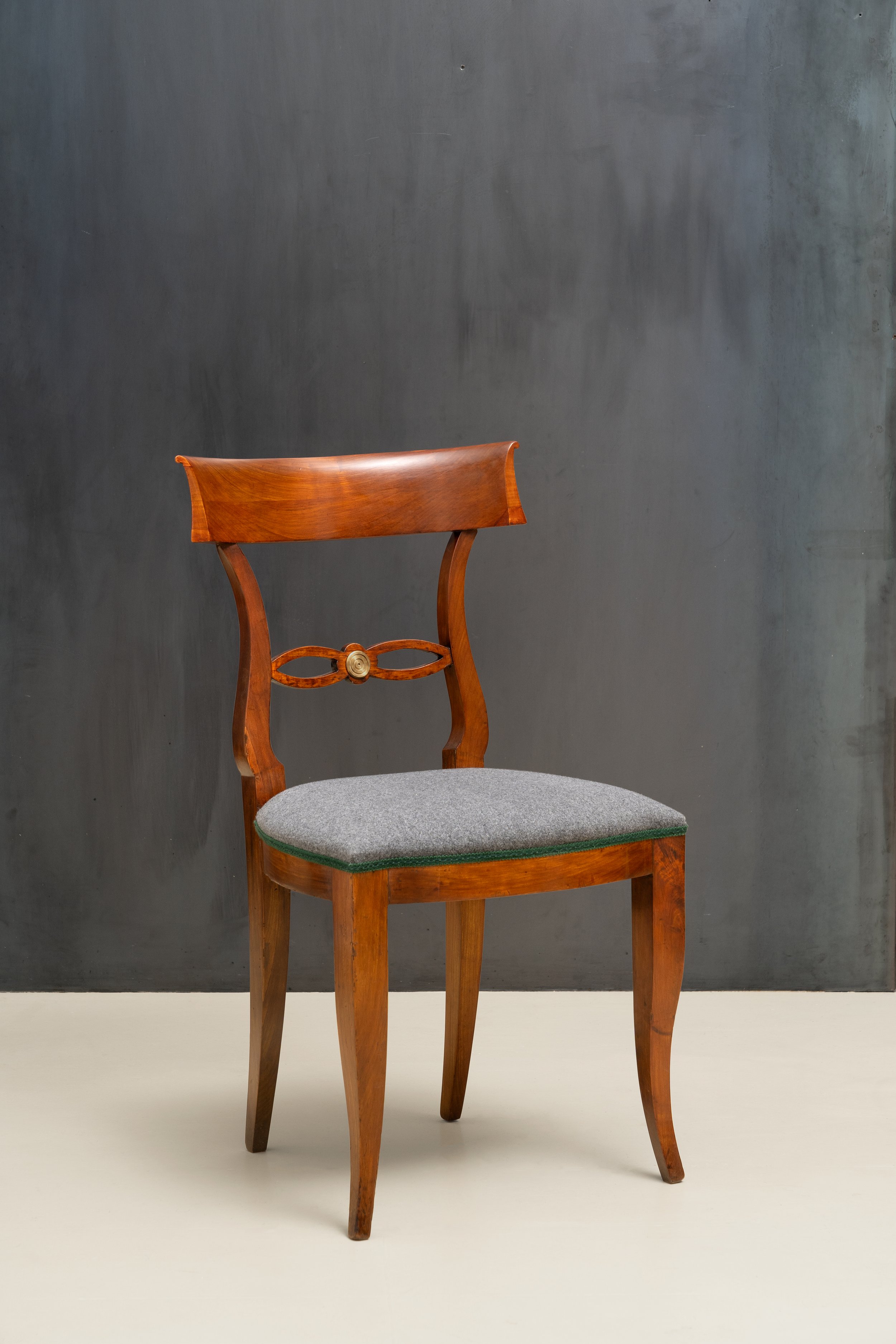 SOLD
Set of 6 Cherry Wood Chairs, 19th Century. Italy