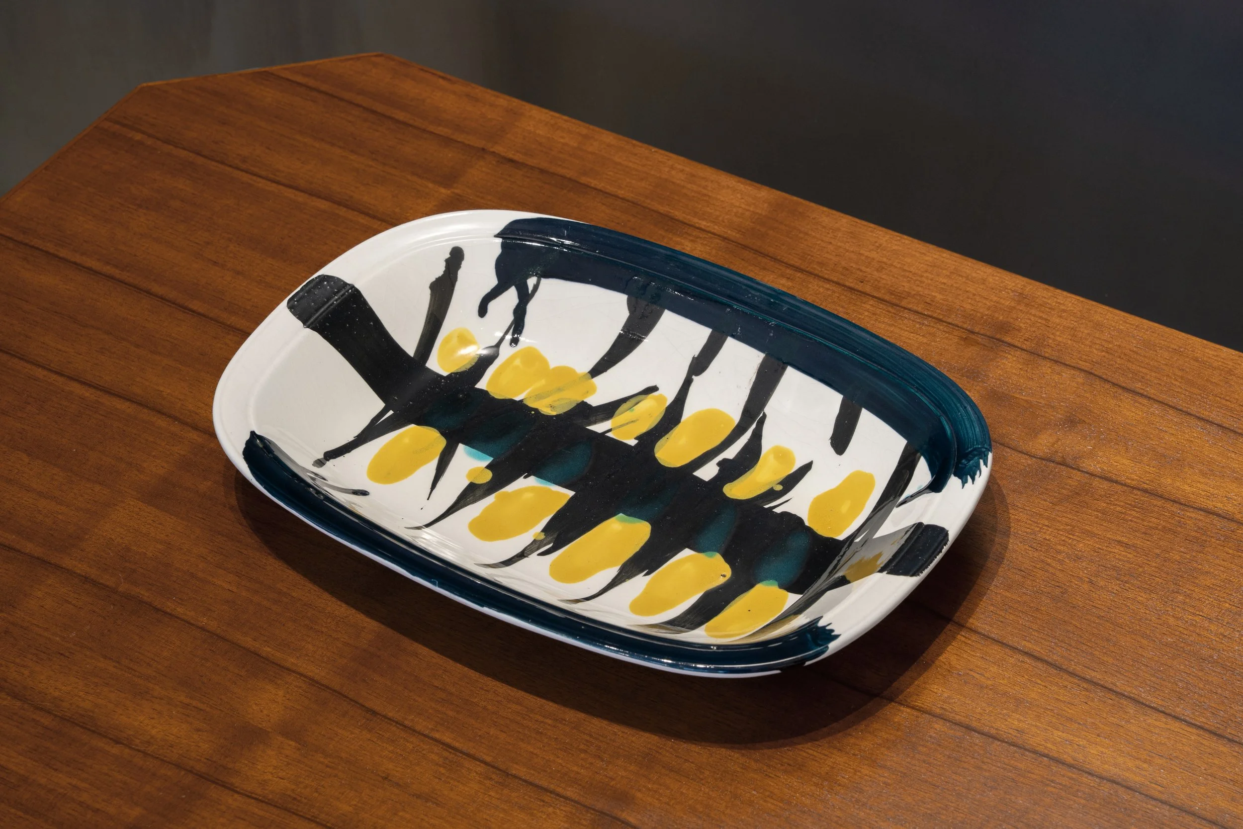 SOLD Ceramic plate signed A. Tuninetto, 1976. Ceramiche Ved. Besio e Figlio.