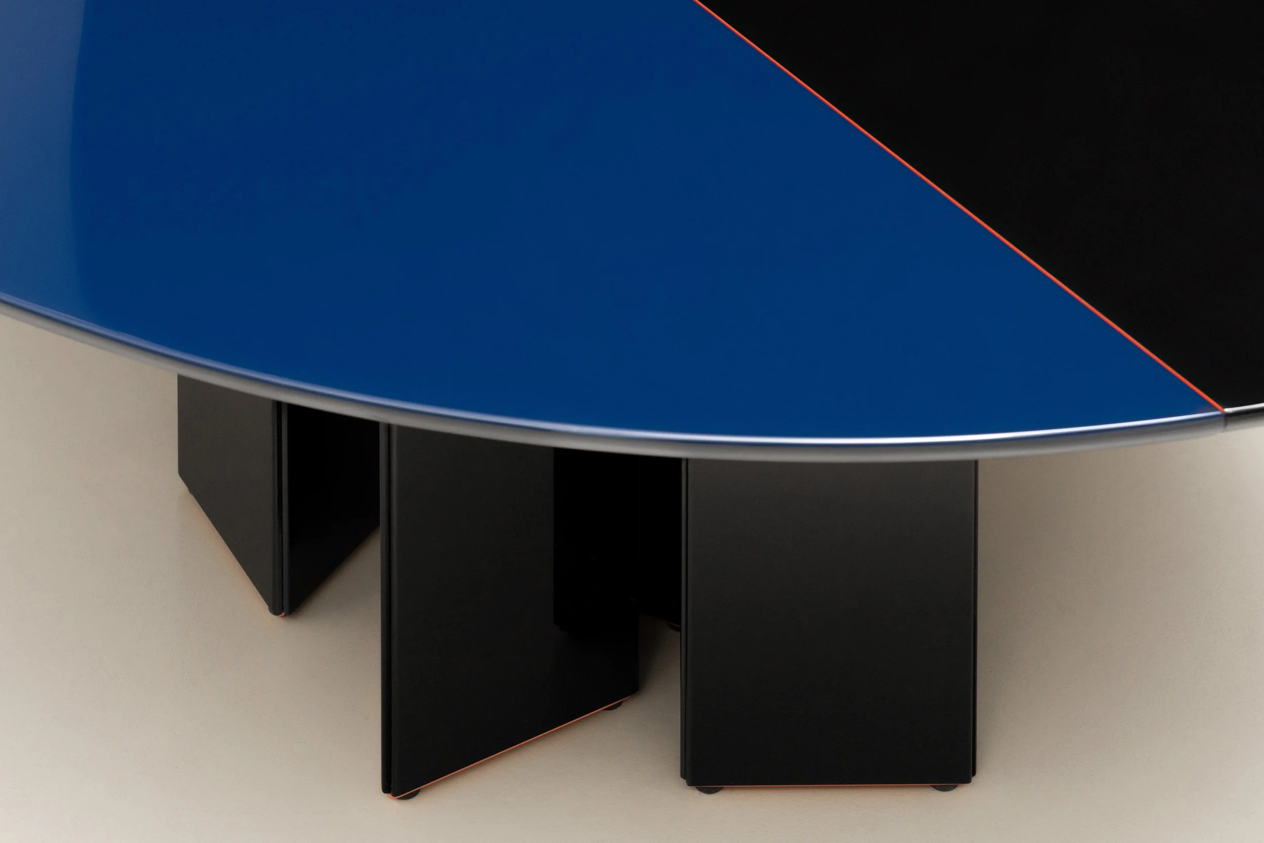 SOLD
Sansovino table by Carlo Scarpa for Gavina
