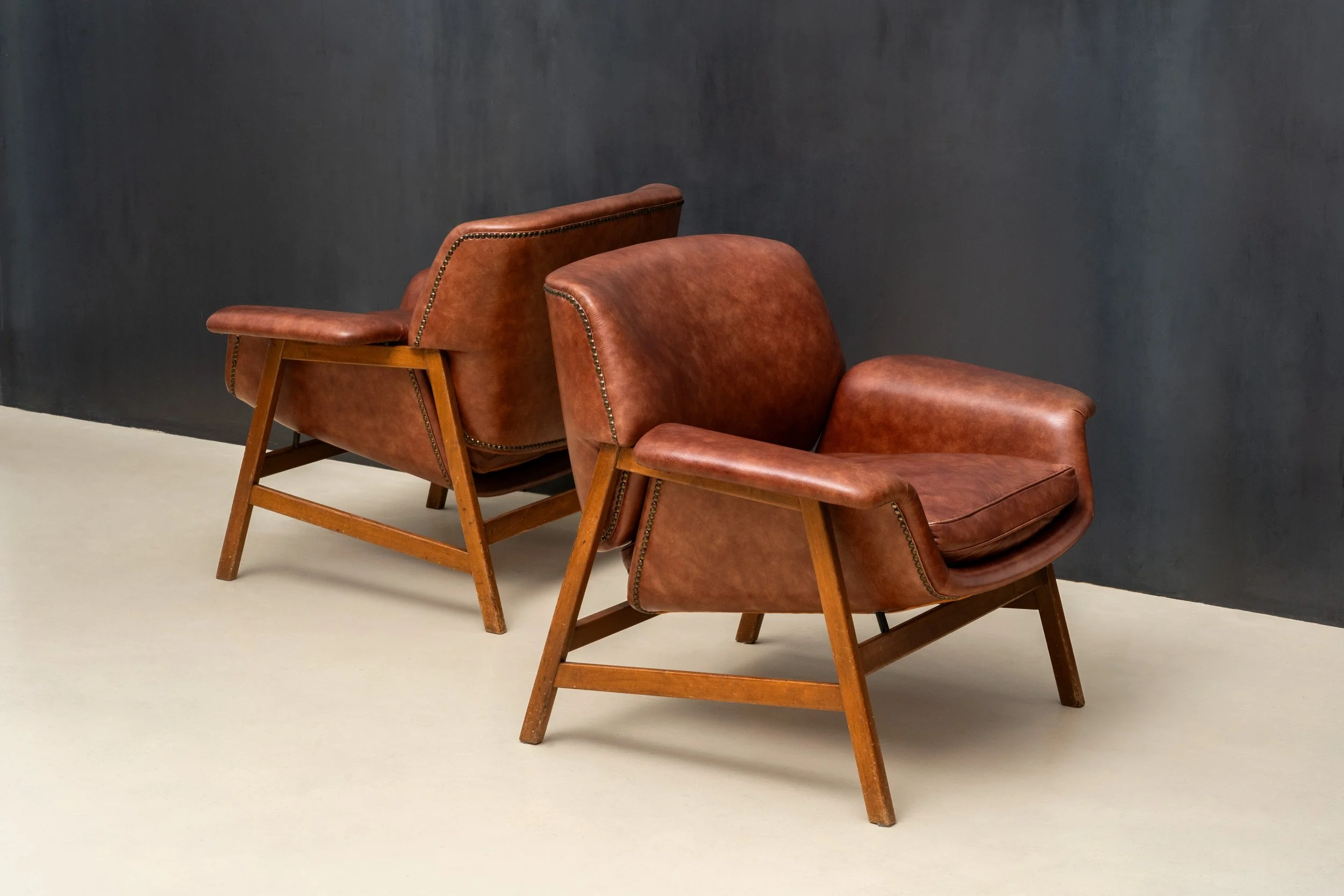 Pair of armchairs mod. 849 by G. Frattini for Cassina