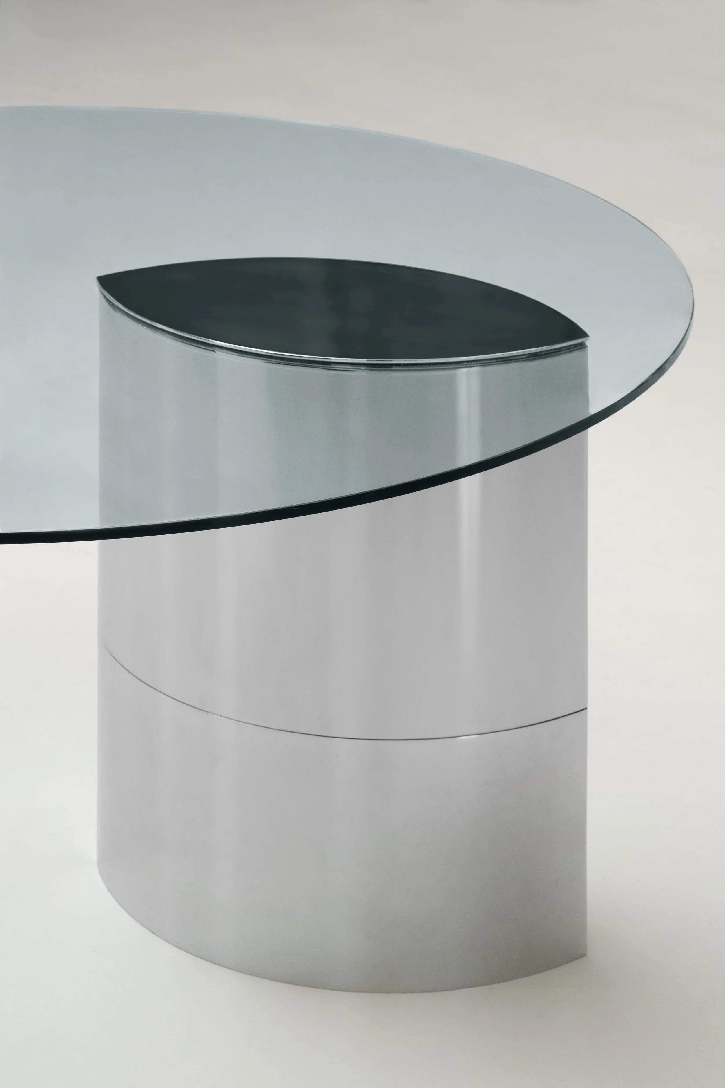 SOLD Lunario table by Cini Boeri for Gavina, 1970
