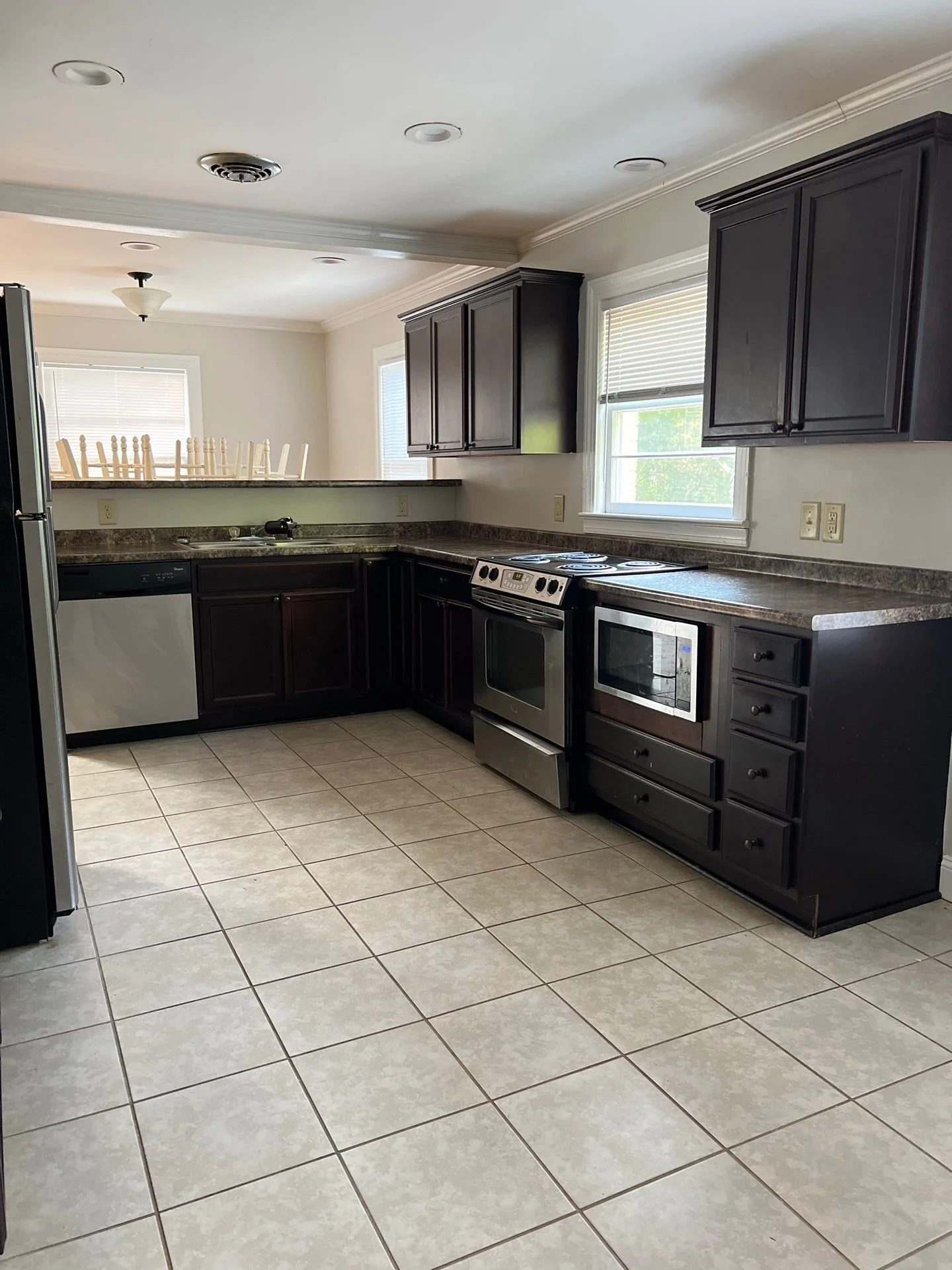 kitchen3.jpg