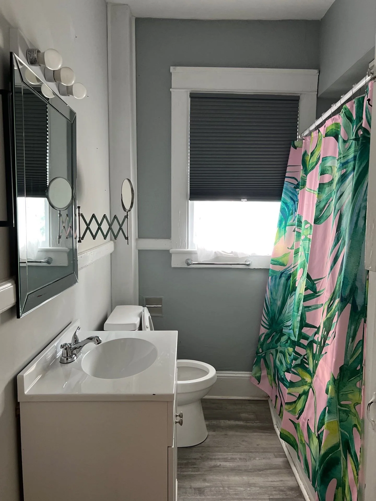 Downstairs Full Bath