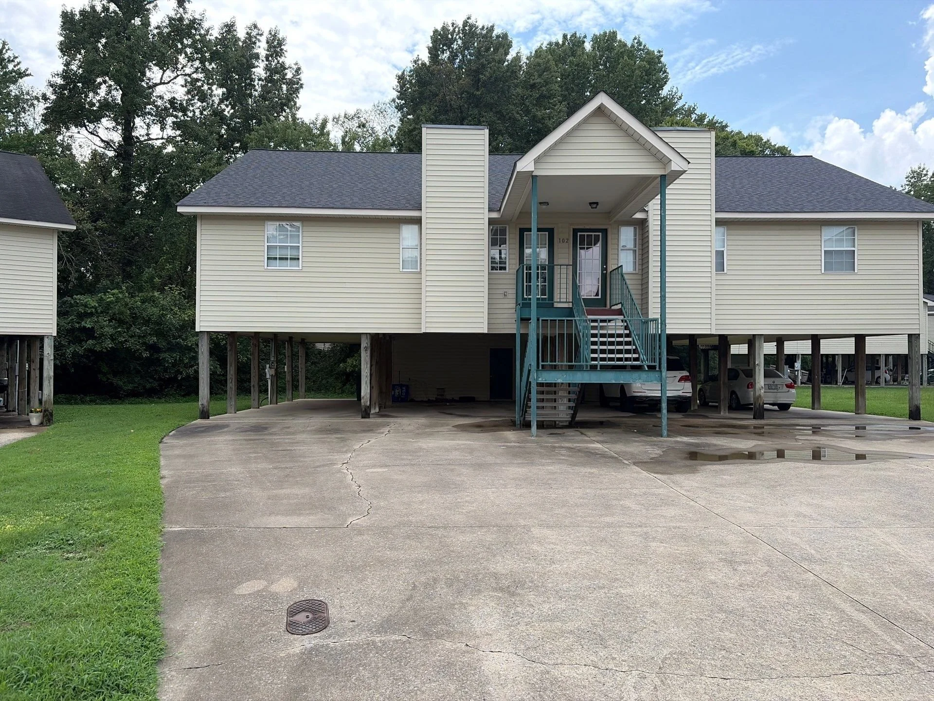 102-A Derwent Ct | 3 Bed • 2 Bath | $1,450/month | Available NOW