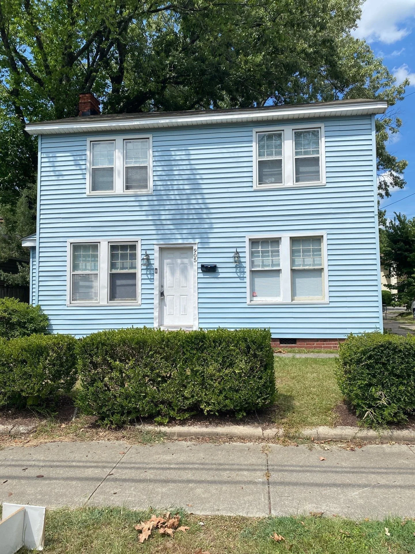 905 E Fourth St.jpg