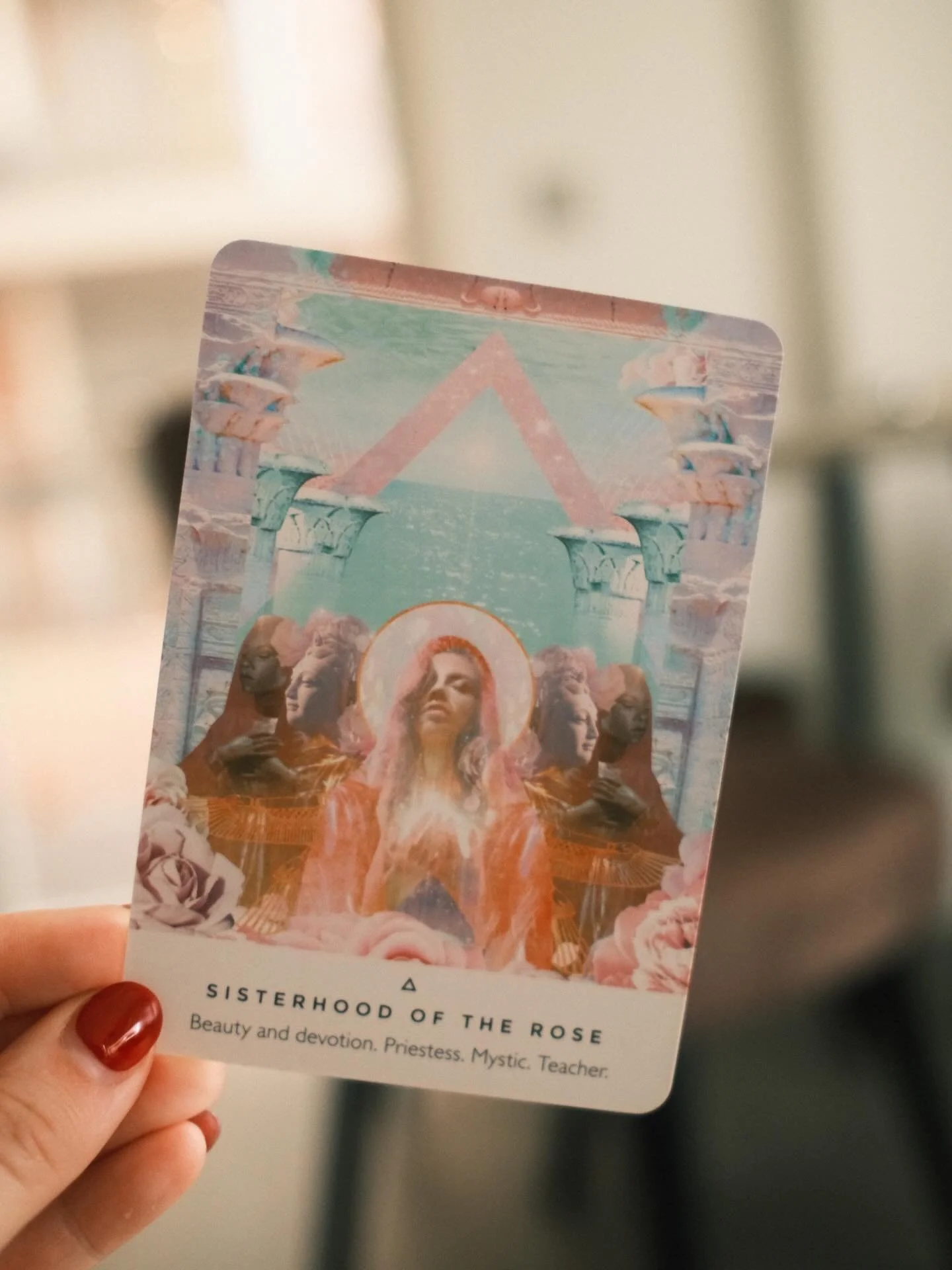 Card of the Week: Sisterhood of the Rose
A gentle nudge back into beauty, presence, and feminine devotion. ✨