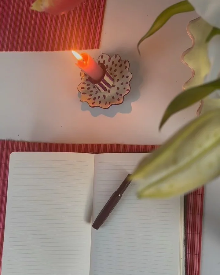 Meala Soul renewal starts today at sunny @suryalilayoga 🌼 From tomorrow we&rsquo;ll be practicing morning journaling together, each day working with a different theme 🧚&zwj;♂️ If you&rsquo;d like to experience a little piece of Meala Soul from home