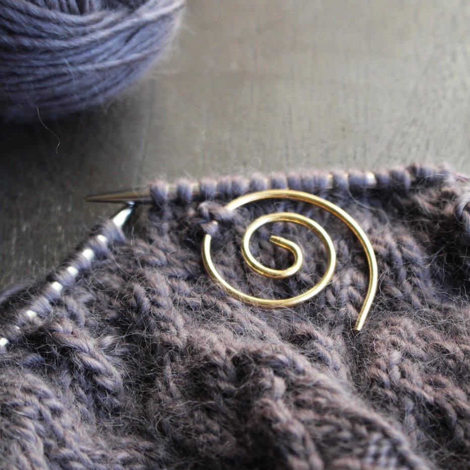 CURLY CABLE NEEDLE.jpg