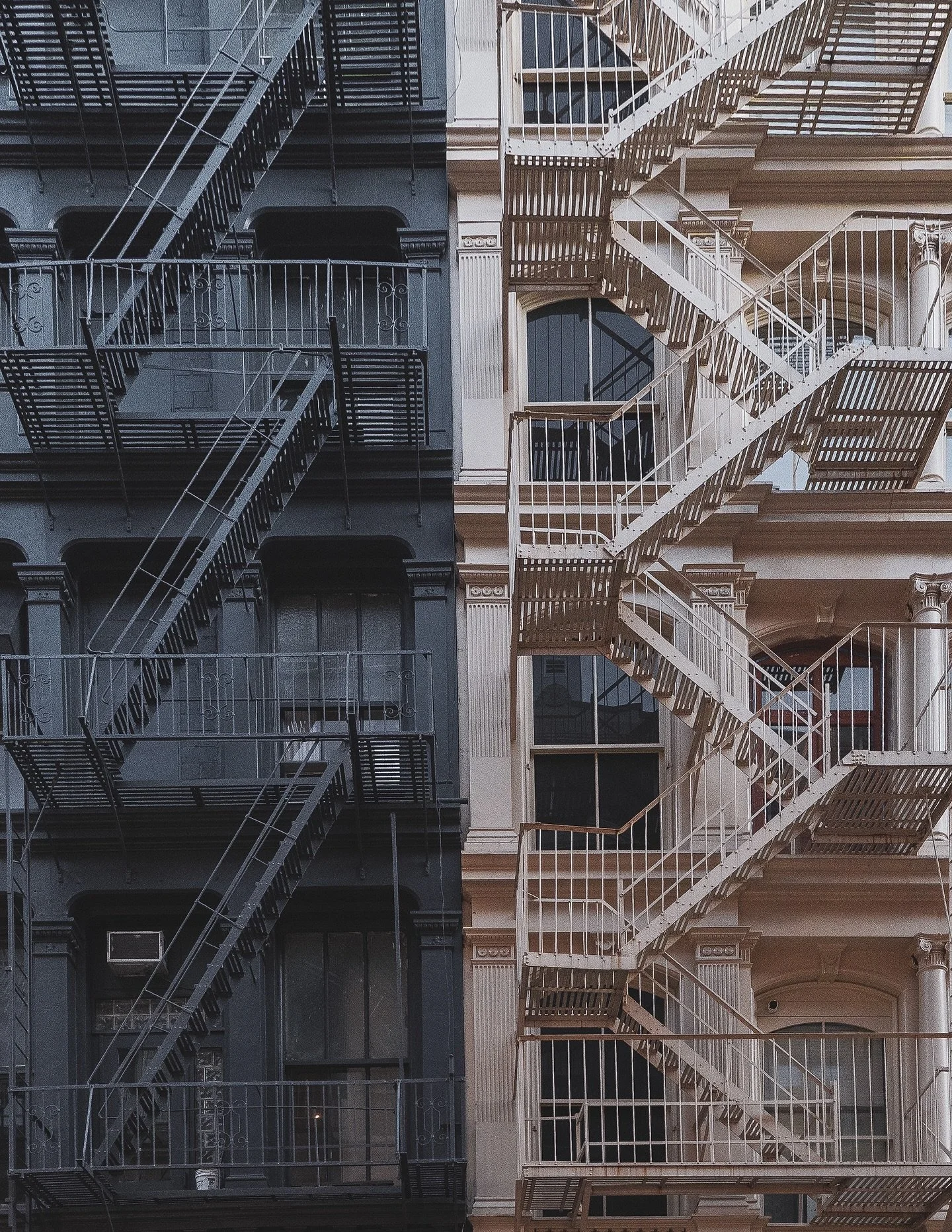 The beauty of New York is in the repetition.
Fire escapes, shadows, and lines that create rhythm out of the ordinary.

Photographed by Ton Gomes
#TonGomes #TonGomesPhotographer #TonGomesGallery #PhotographerInNYC #FineArtPhotography #UrbanGeometry #N