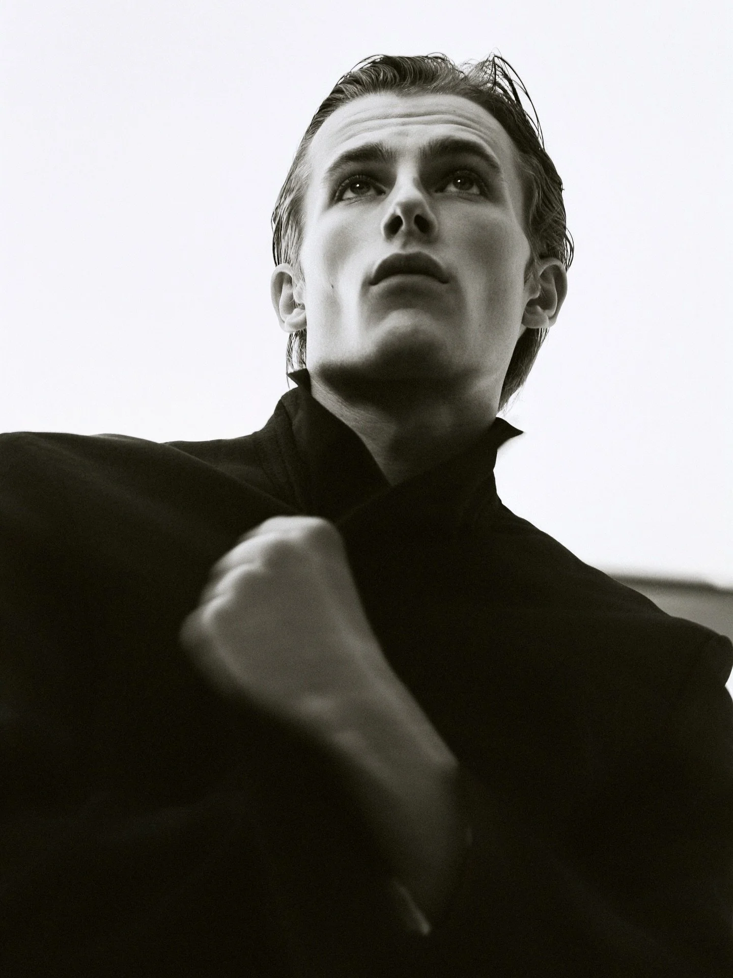 Where does your mind go when the room goes quiet?

Model: @odendelargy 
Agency: @soulartistmgmt 
Photographer @tongomes__ 

#TonGomes #TonGomesPhotographer #PhotographerInNYC #BlackAndWhitePhotography #NYCModels