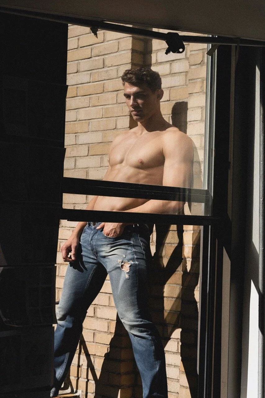 TOBY TSANG -  Copyright photo by Ton Gomes 2025-122 Large.jpeg