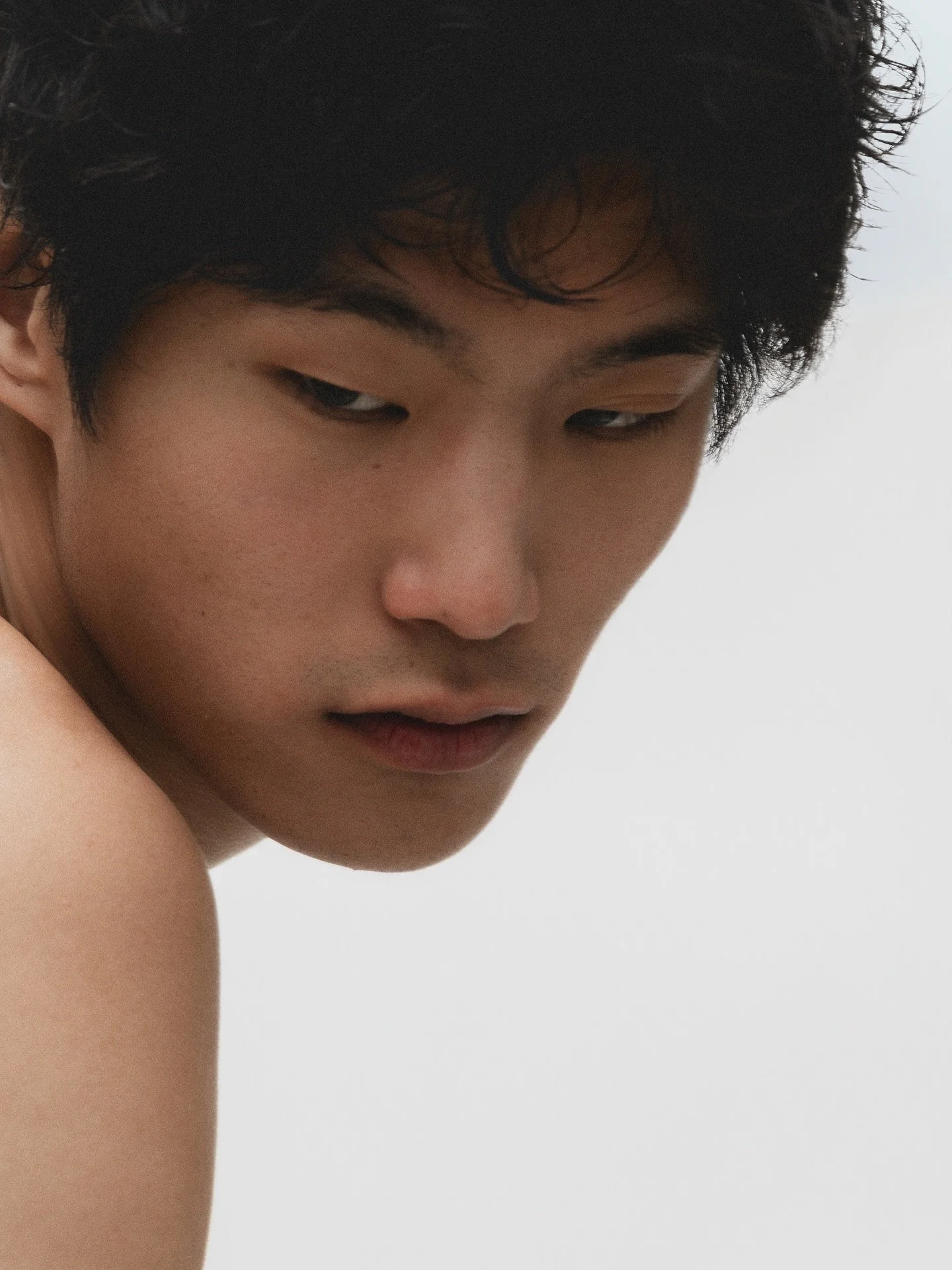 Sweet boy energy, strong face card. @smwhereinthemix 

@soulartistmgmt @sergiodesaia 

#TonGomes #TonGomesPhotographer #PhotographerInNYC #SoulArtistic