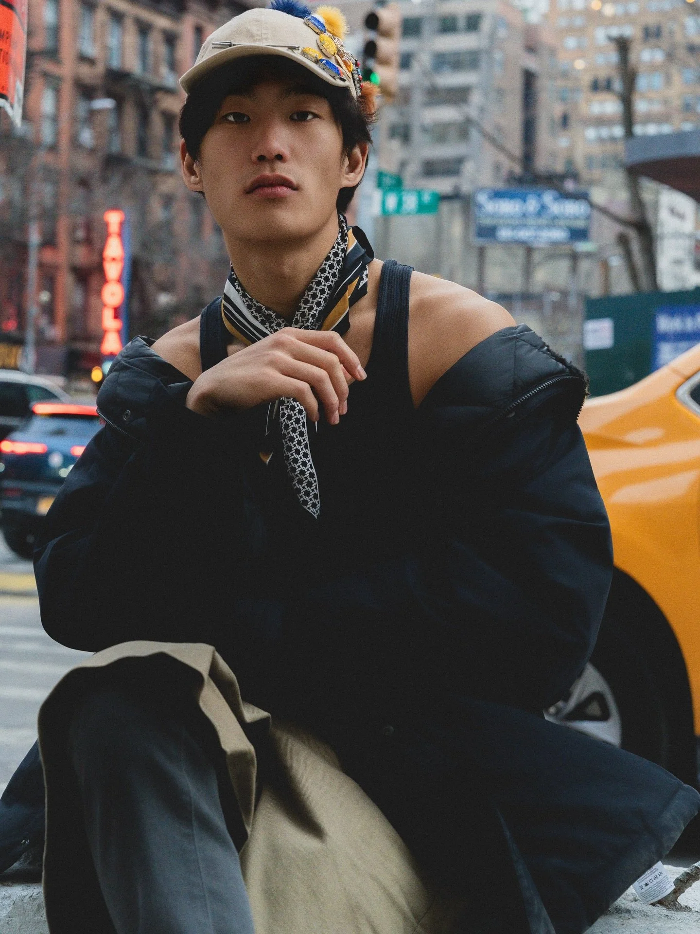 The category is: presence.

Model: Nico Lee @smwhereinthemix @soulartistmgmt 
Styled by @sergiodesaia 
Photographed by me in NYC

#TonGomes #TonGomesPhotographer #PhotographerInNYC #NYCFashionPhotography #SoulArtistManagement
