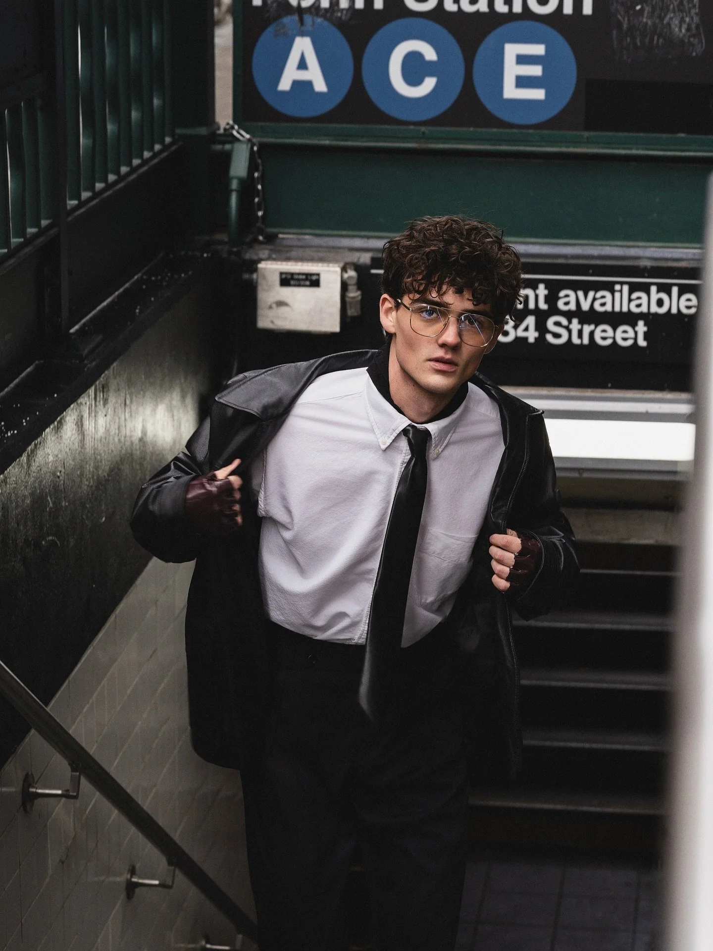 Cool without trying. That&rsquo;s the whole thing.

Gavan @gavan.irvin 
@anotherlevelnyc @earnestwilliams1 
NYC

#TonGomes #TonGomesPhotographer #PhotographerInNYC #AnotherLevelManagement #MensEditorial