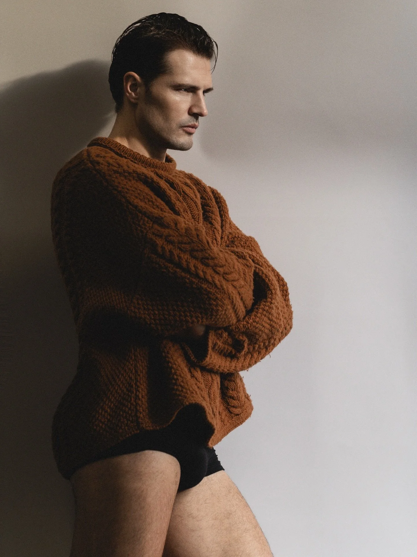 @iamdiegomiguel.
Brazilian supermodel.
New York.

Photographed by Ton Gomes.

Mgmt @onemanagement @veronicacantoponce 

#TonGomes #TonGomesPhotographer #DiegoMiguel #MenswearEditorial #PhotographerInNYC