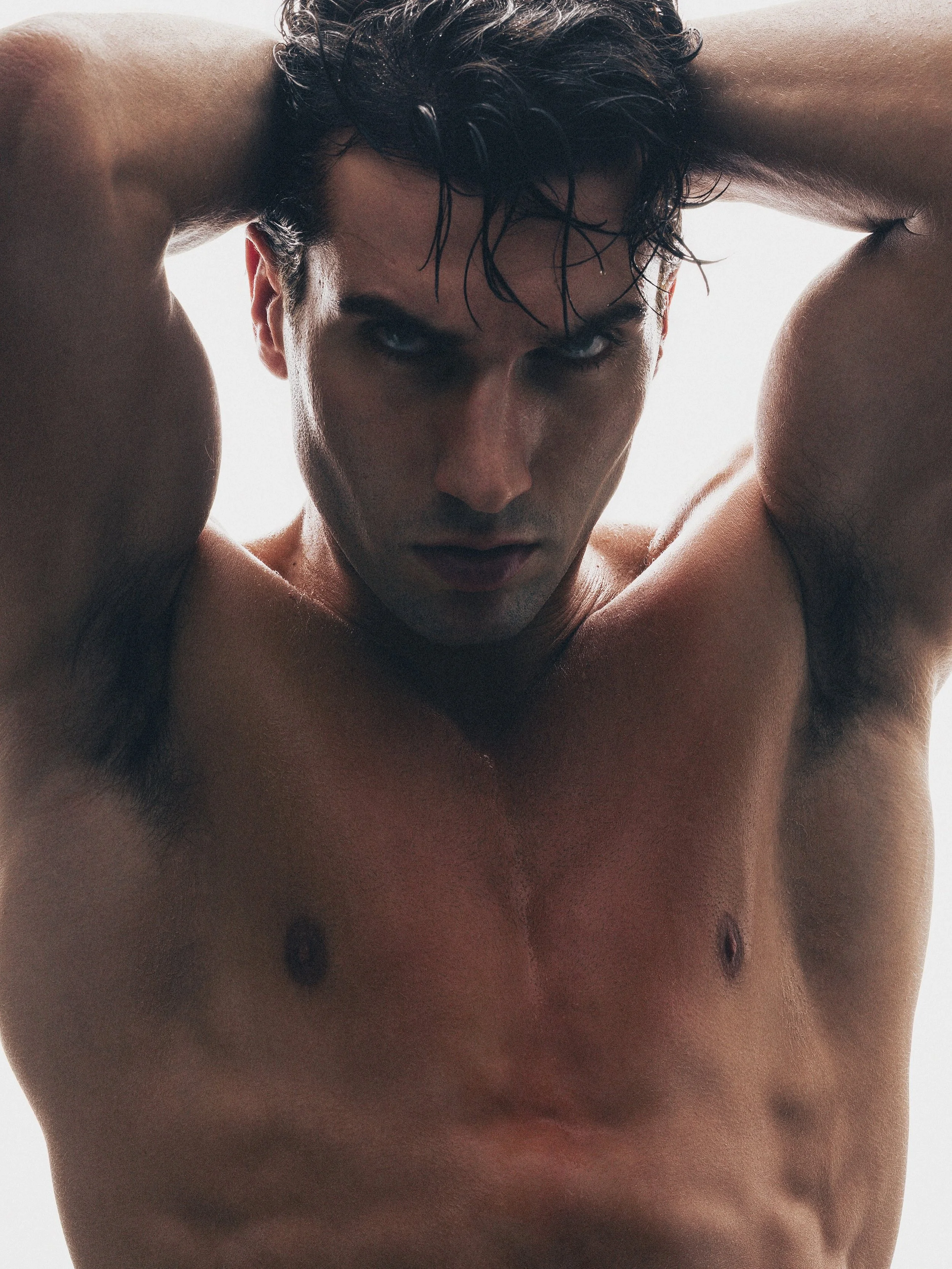 Went through my archives today and found these of @joelconceicao from his NYC days. 

#TonGomes #TonGomesPhotographer #PhotographerInNYC #MensPortraits #PortraitPhotography