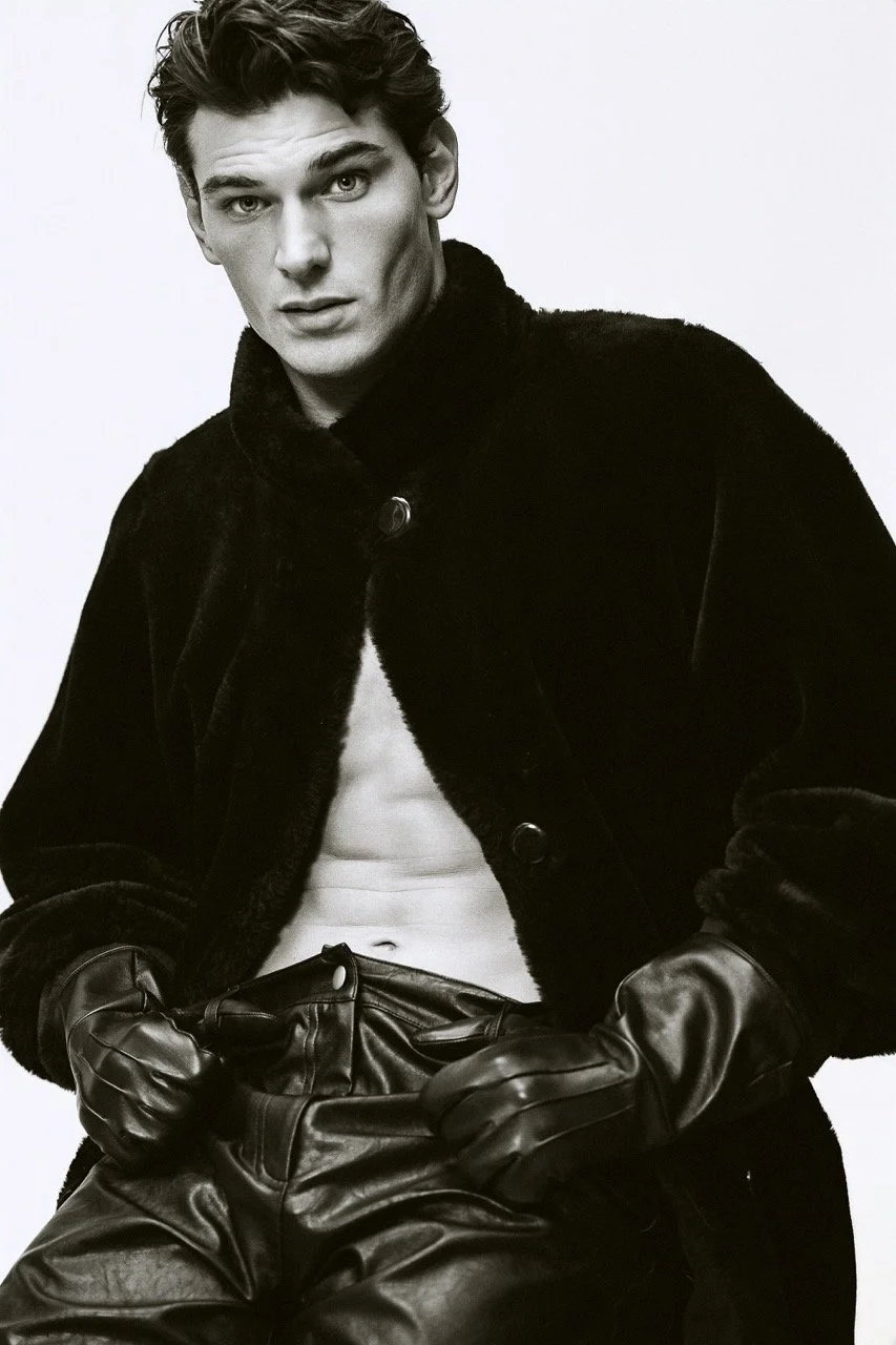 Stefano Tomadini - Copyright - Ton Gomes 2025-21 Large.jpeg