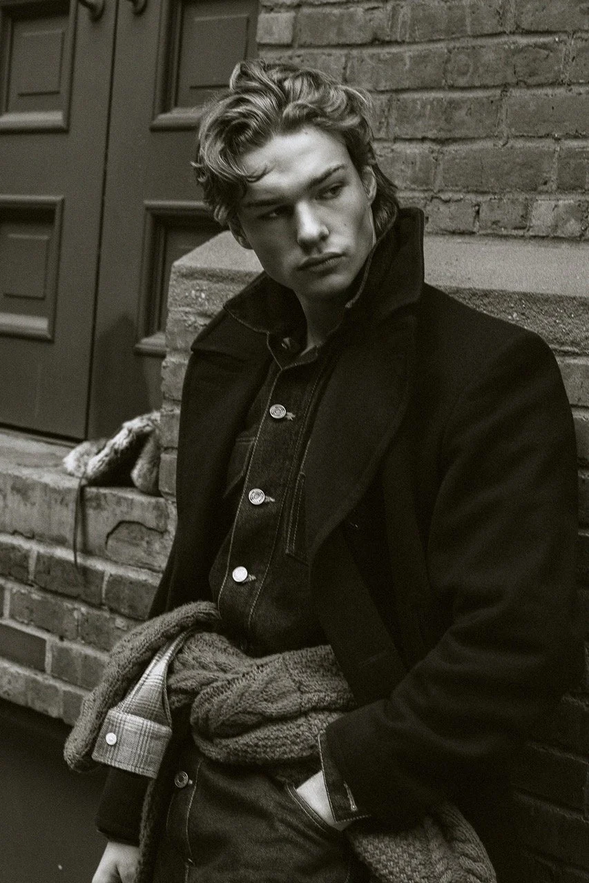 Nathan Overland - Copyright photo by Ton Gomes 202531 Large.jpeg