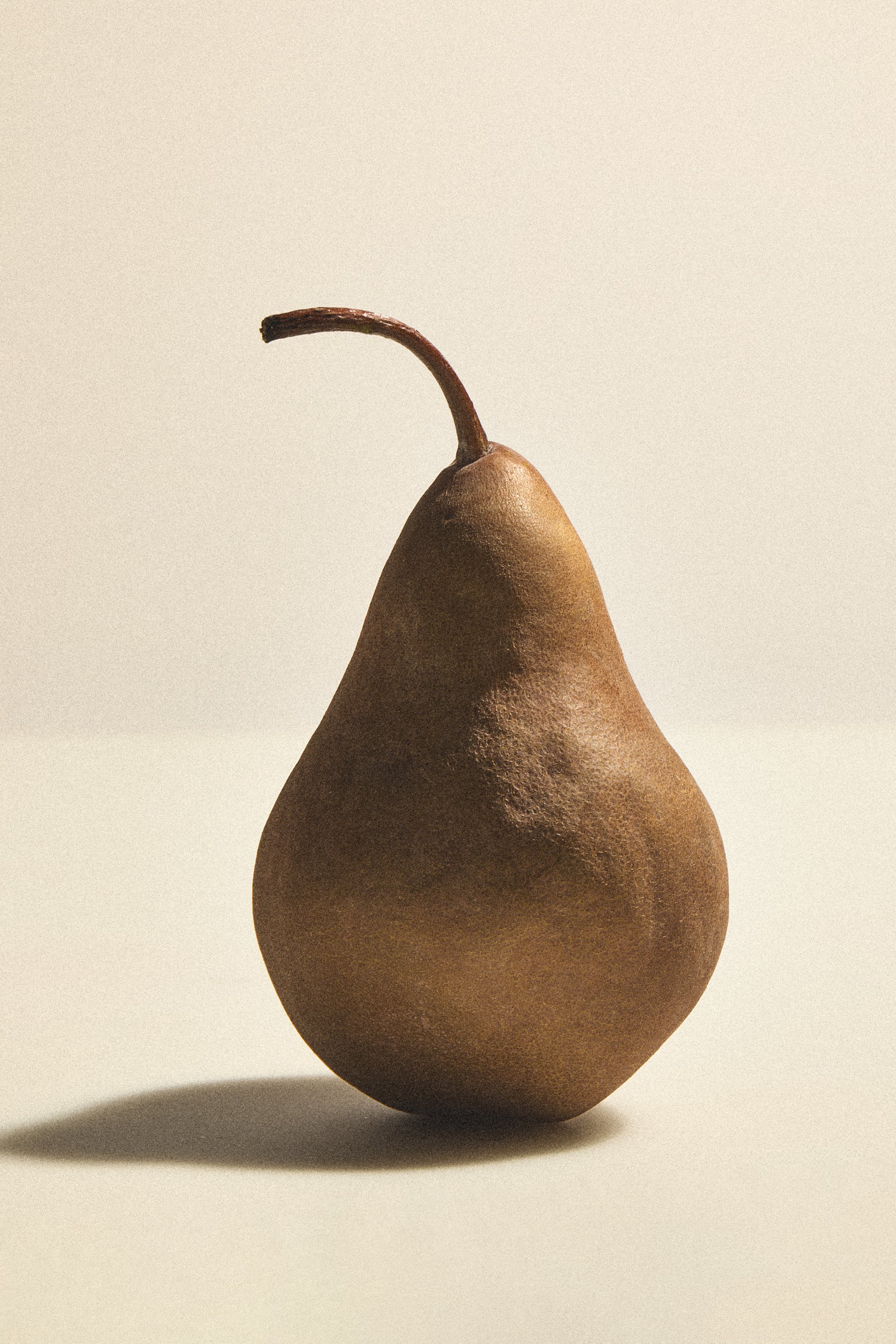 WP_VM_Pear_WorldBuilding_MacroFood_01_2x3_Web.jpg