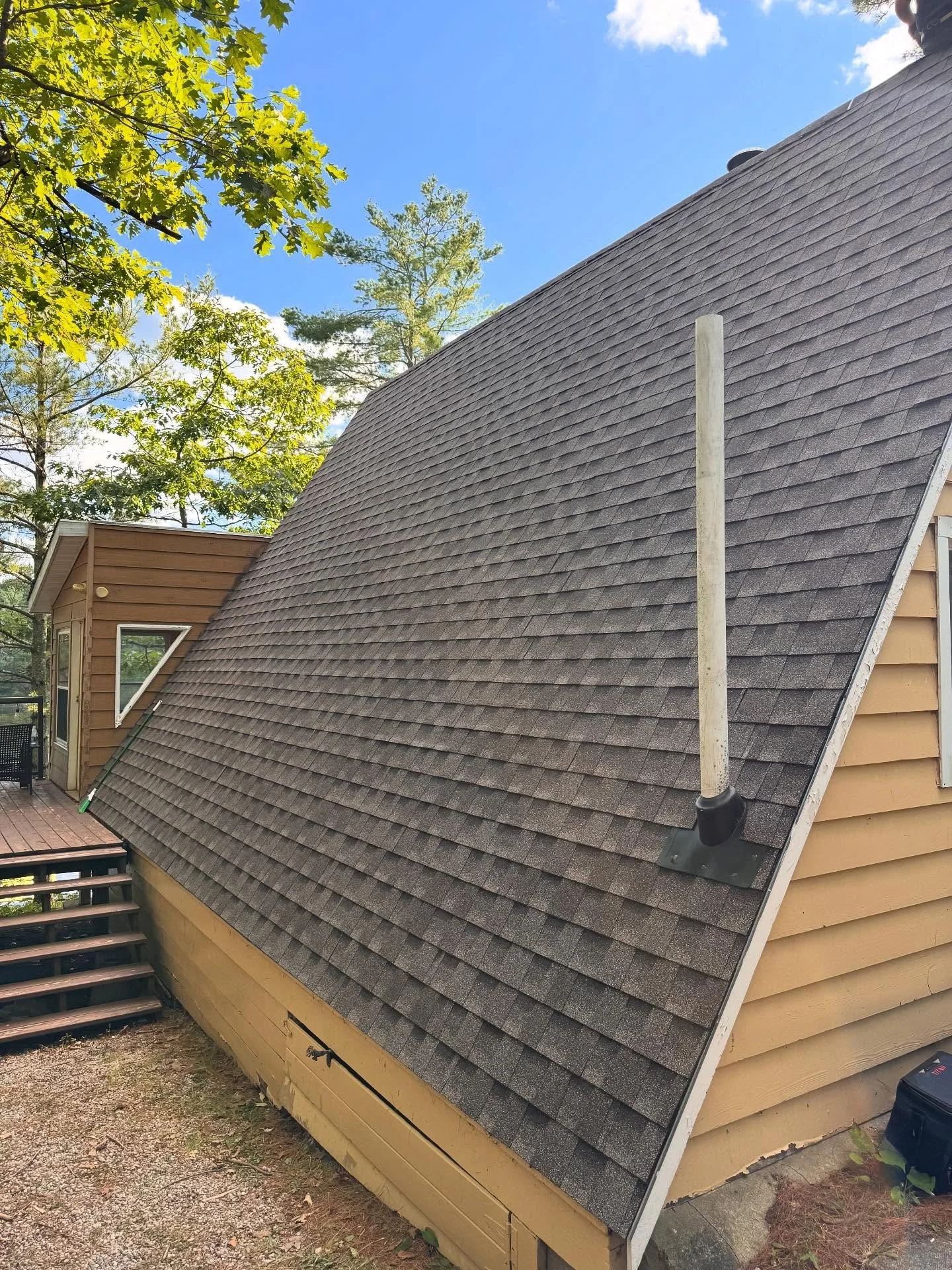 A Frame cottage all finished up today in gravenhurst!

Call for all your roofing needs!
705-952-2013