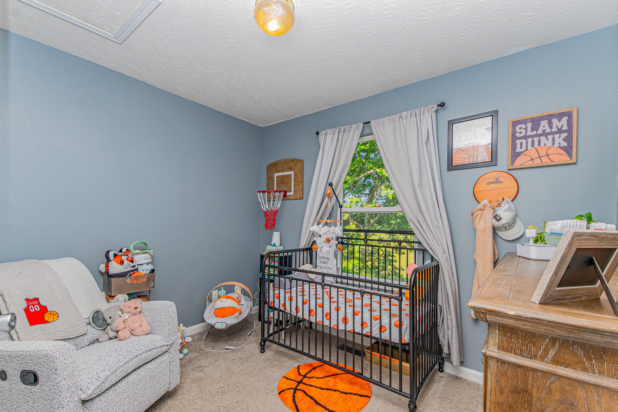 014_3556mooneyave27-edit_856.jpg