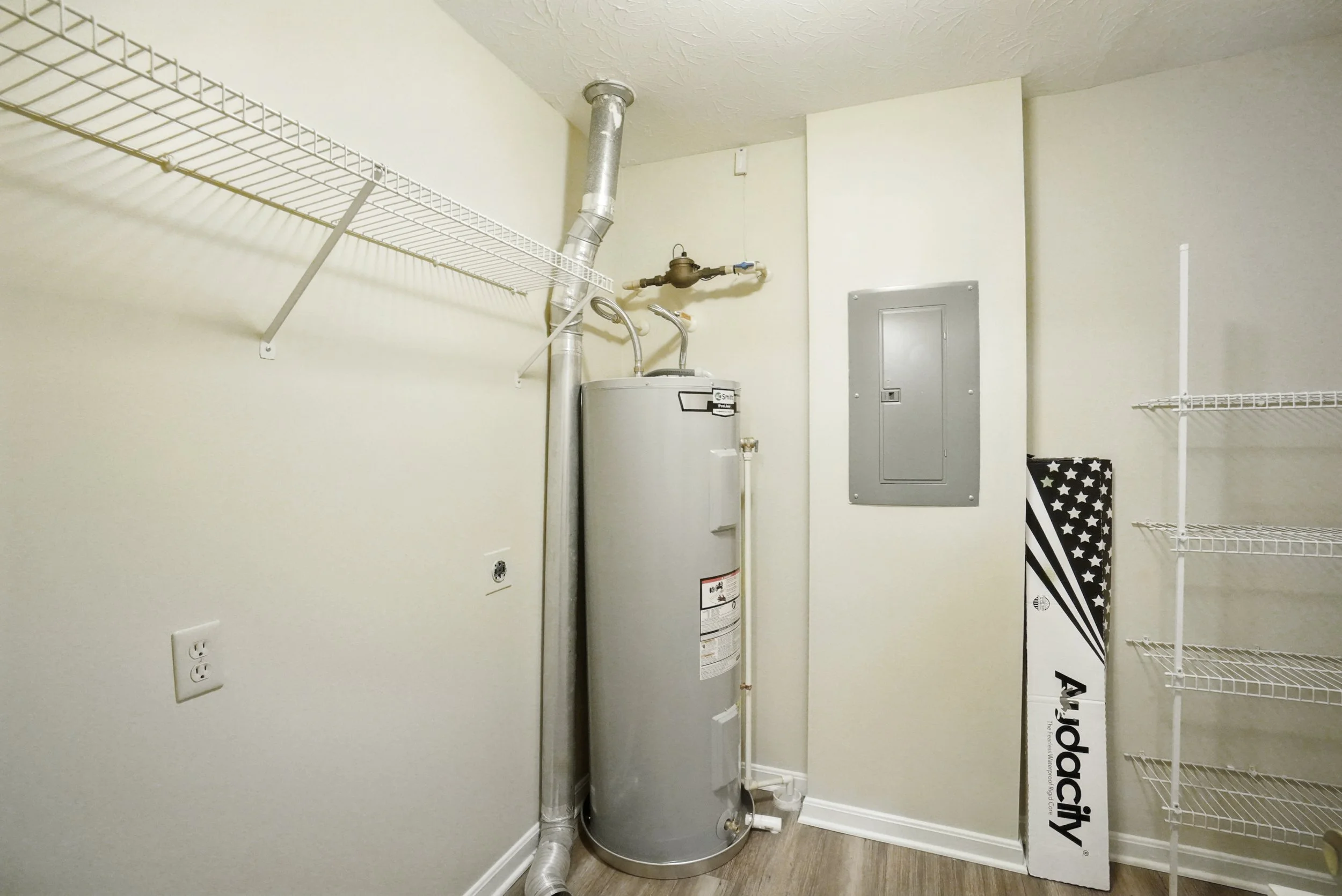 701 nappa valley ln20250810_074.jpg