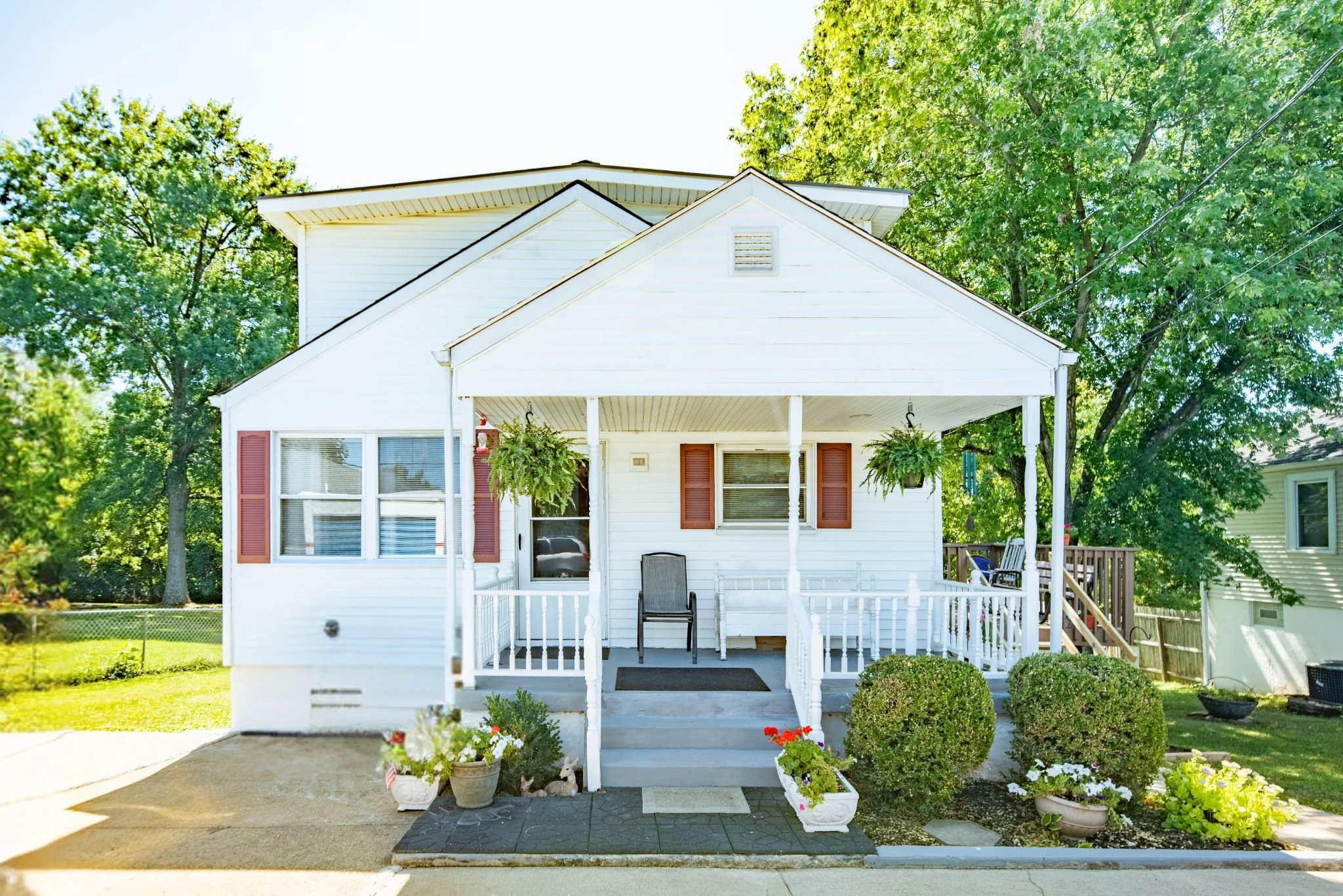 569 Mason Rd Front.jpg