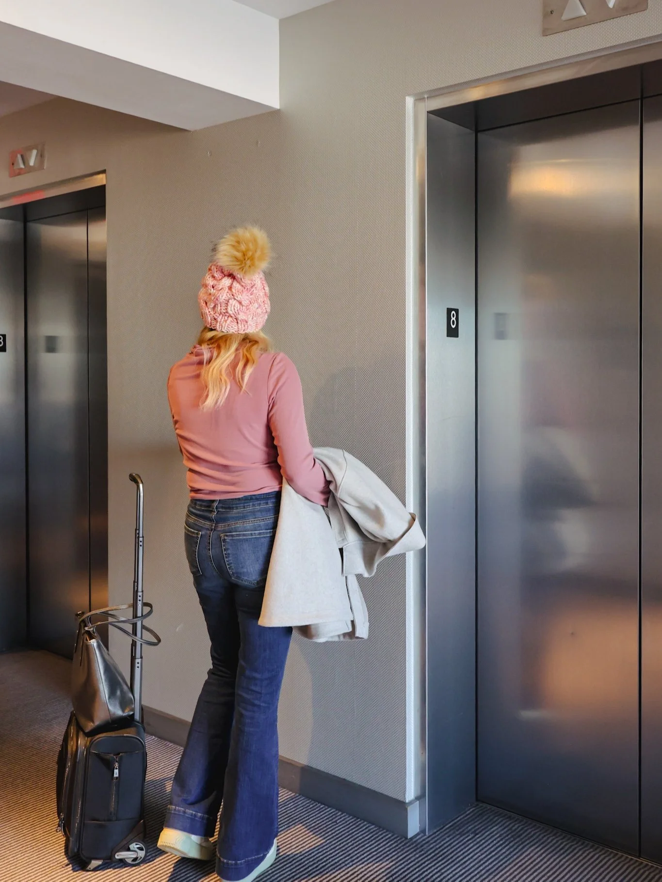 Winter arrivals hit a little differently. Bags rolling, coats still on, and a stay that makes the cold feel worth it. Radisson Blu Mall of America is your winter reset, right when you step off the elevator.