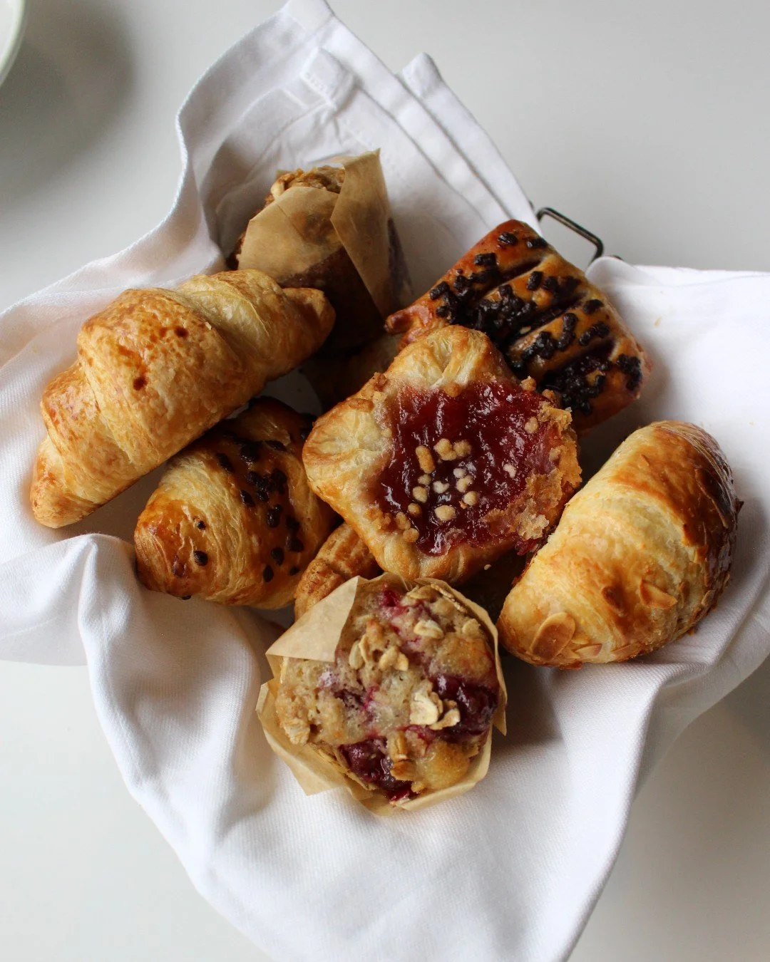 Easter, done deliciously. From sweet brunch classics to savory seasonal dishes, celebrate the holiday around the table at FireLake.