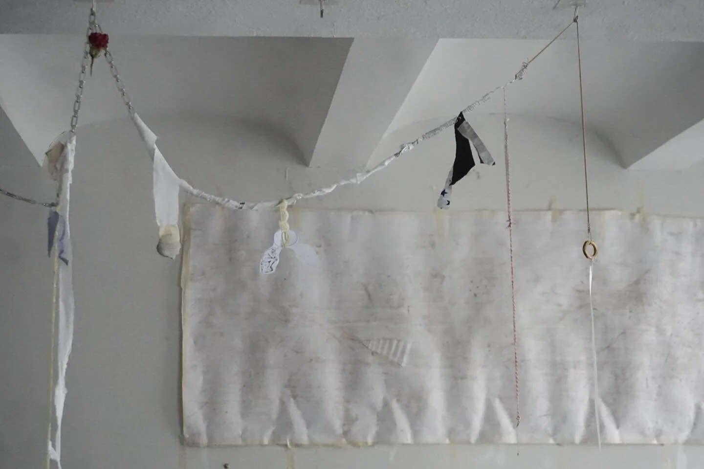 Docile 
Rachel Comey Chain, LBI Shells, Oxford Shirt, Light Bulb, Rusted Truck Bit, Lace Ribbon, Musee de Rodin Post It, Birthday Present Wrapping, Black Painter Tape, Paperclip, Chicken Wire, Bakers Yarn, Broken Pearl Bracelet, Needle &amp; Earring 