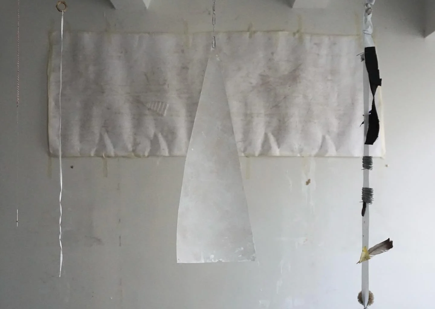 Pain 
White Painted Plywood 

C2tM - 2024