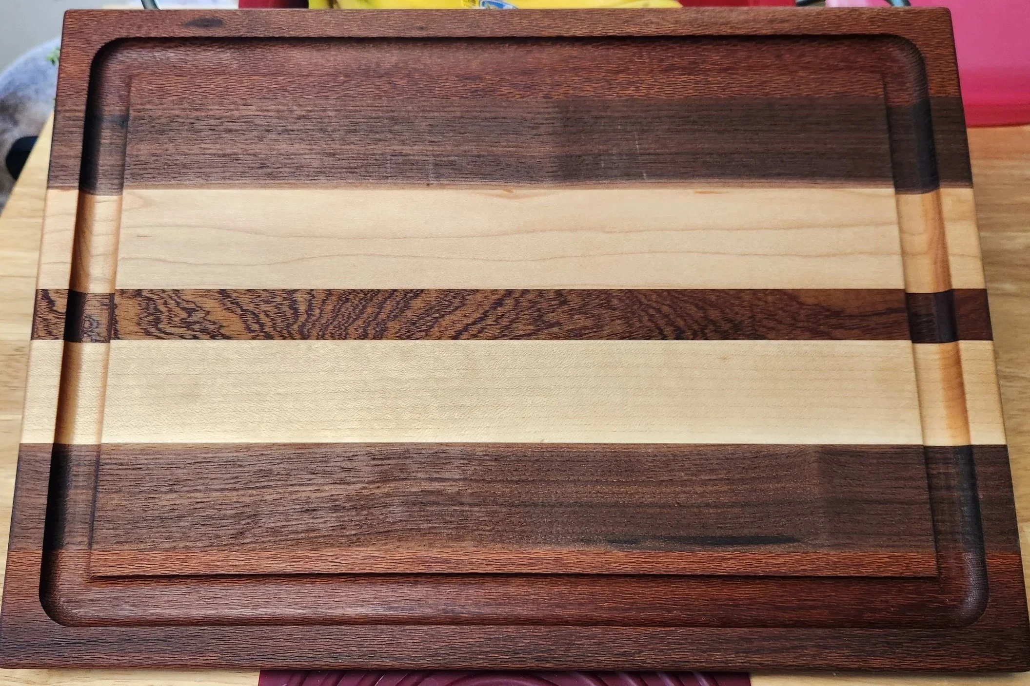 Artisan Edge Grain Hardwood Cutting Board with Juice Groove, Leopardwood, Walnut, Maple, Sapele