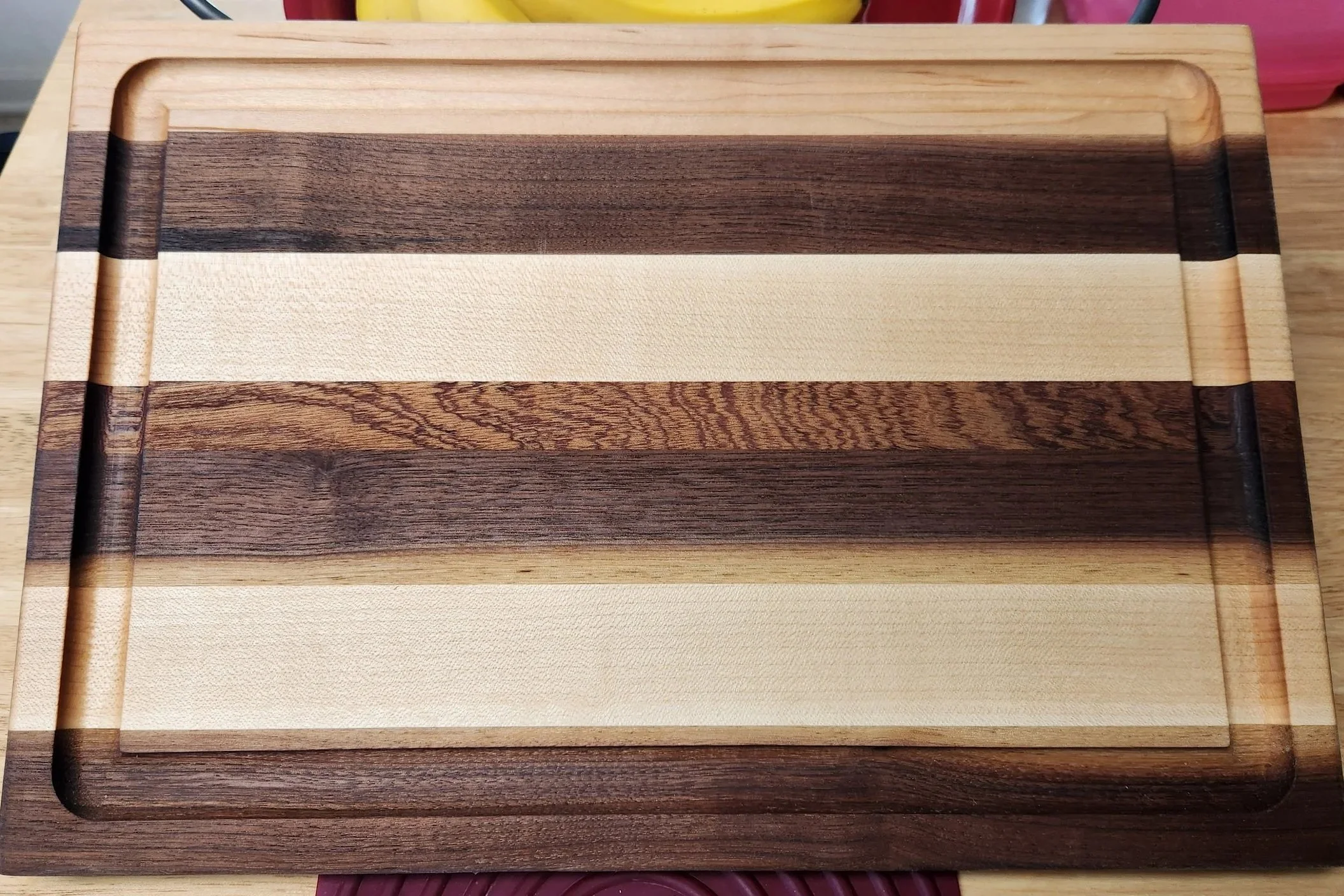 Edge Grain Hardwood Cutting Board with Juice Groove, Walnut, Maple, Sapele