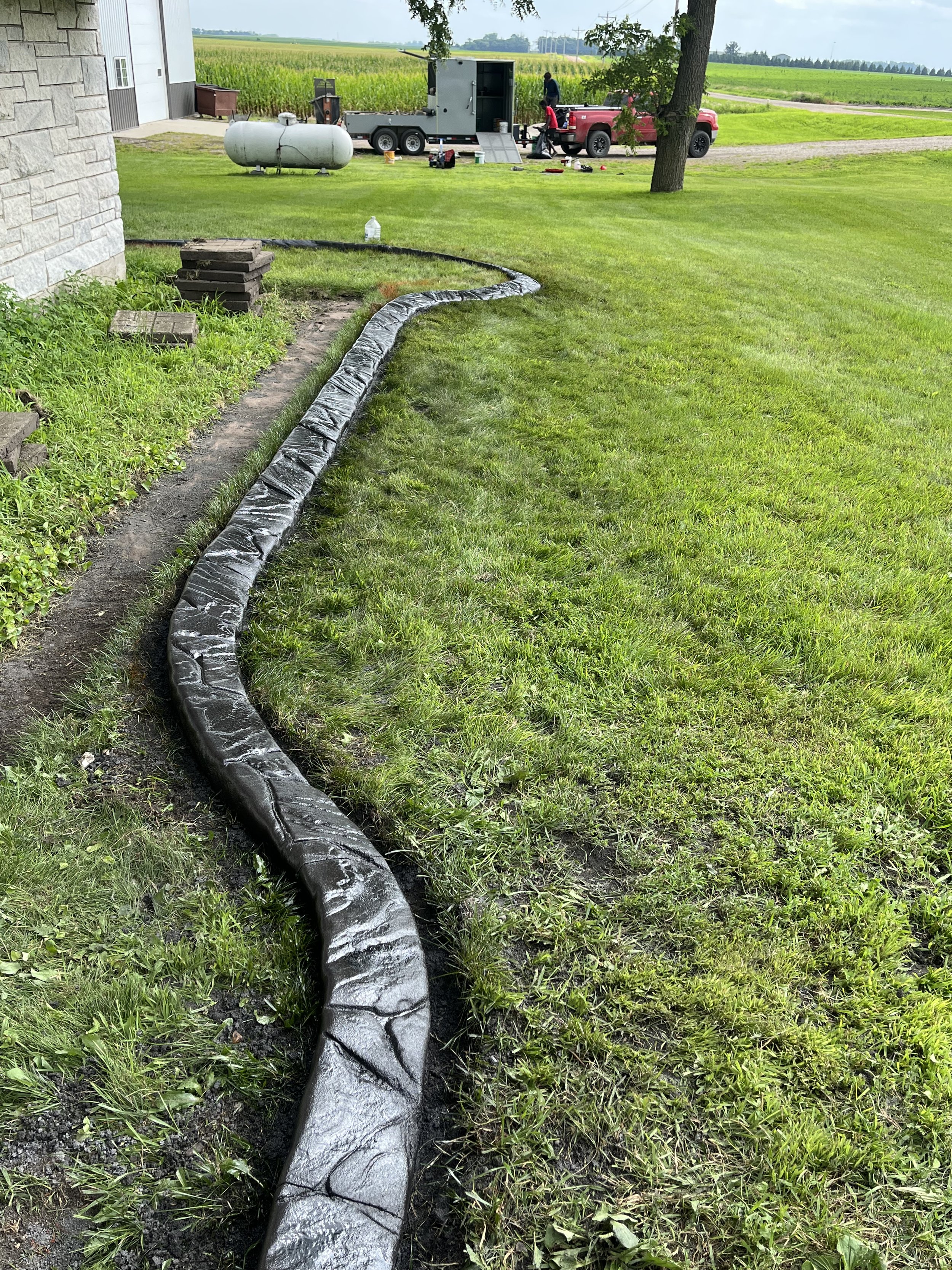 Continuous North Shore Slate Concrete Landscape Edging in Central Minnesota