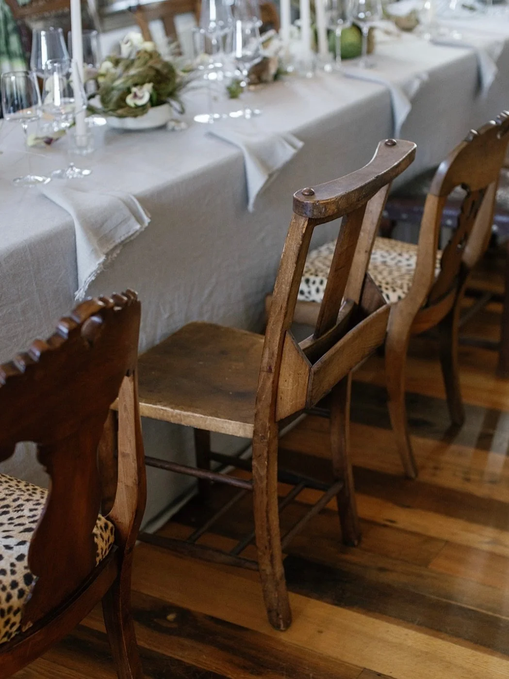 The table is set.

The candles are glowing as we open the doors.

The flowers are spilling across the table.

And, yes! Champagne is being poured into your glass. 🥂✨

Welcome back to Bonded By Butter 🧈 

For those who are new here - we&rsquo;re a s
