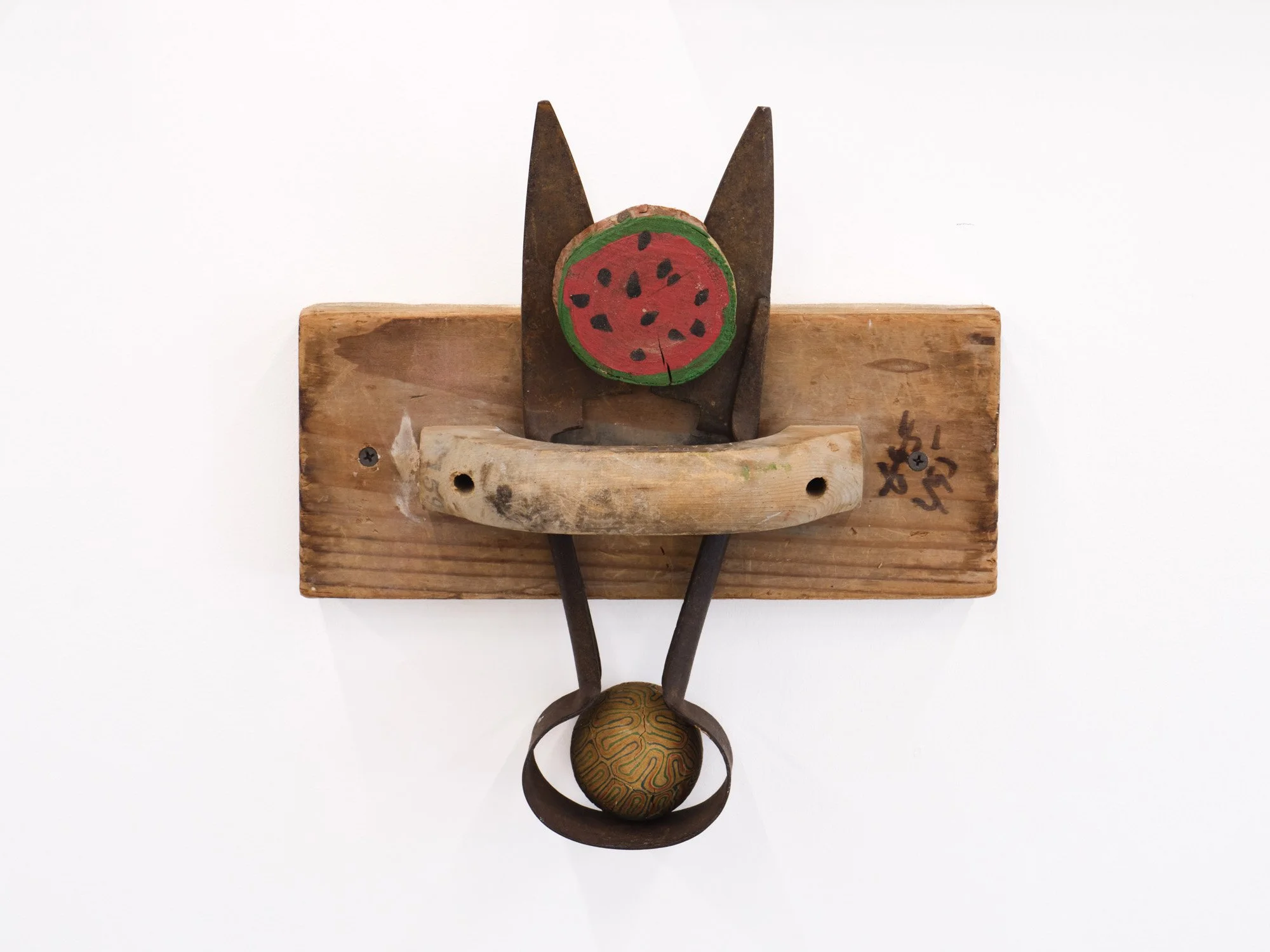 Barry Elkanick 
Totemism, 2026 
Found objects 
12 (w) x14 (h) x4 (d) inches