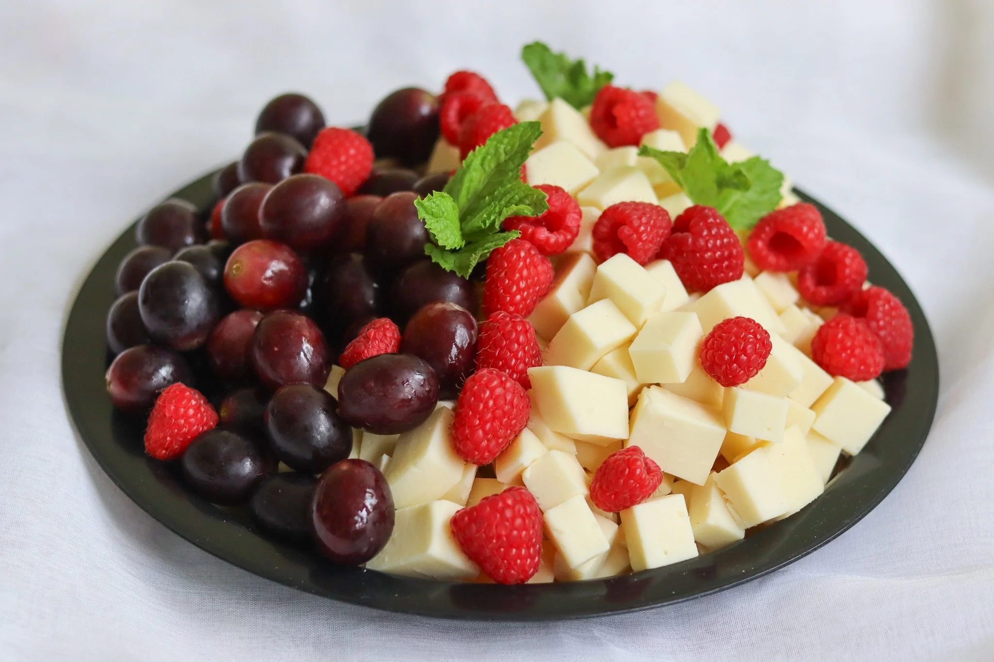 Cheese and fruit platter 3.jpg