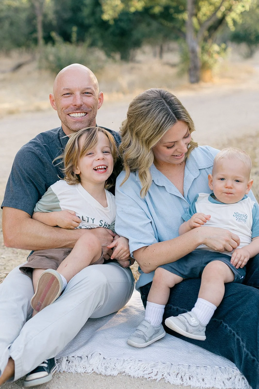 HendersonFamily2025_AllieSilkwoodPhoto-87_websize.jpg