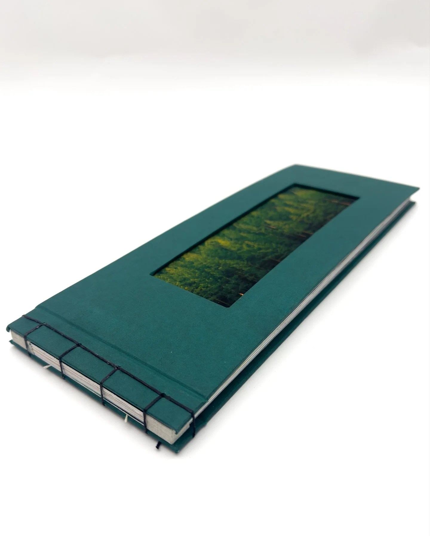 Personal Visual Journals &lsquo;One&rsquo; &amp; &lsquo;Hotizon&rsquo;
Autumn 25
-
-
-
-
-
-
#csmpublishing #amazingtechnicians #fineart #japanesebookbinding #visualjournal #journal #print #photography #landscapephotography #landscape #abstractlandsc