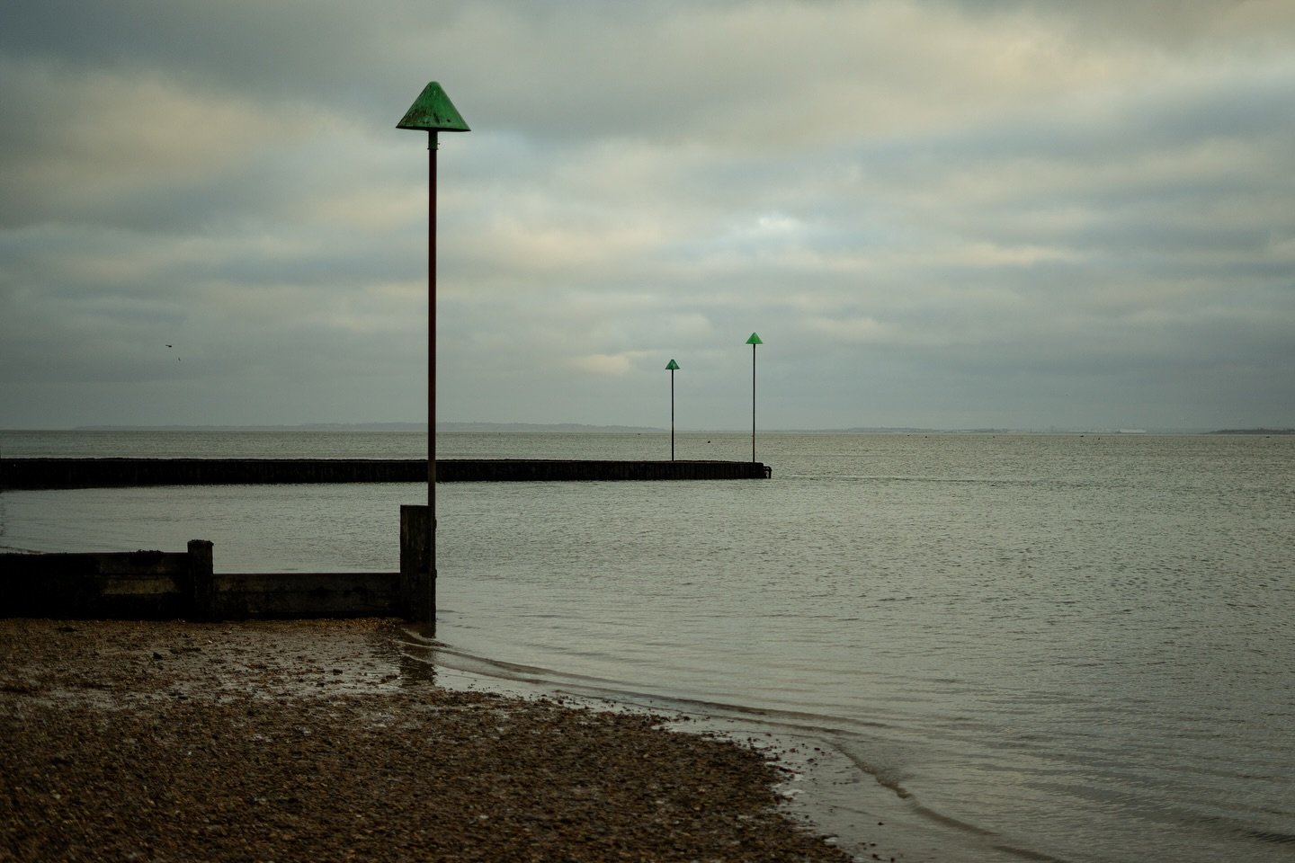 Navigating 
27122026
-
-
-
-
-
-
#navigation #waypoint #horizon #seashore #shoreline #sea #bouy #inbetween #liminal #landscapephotography