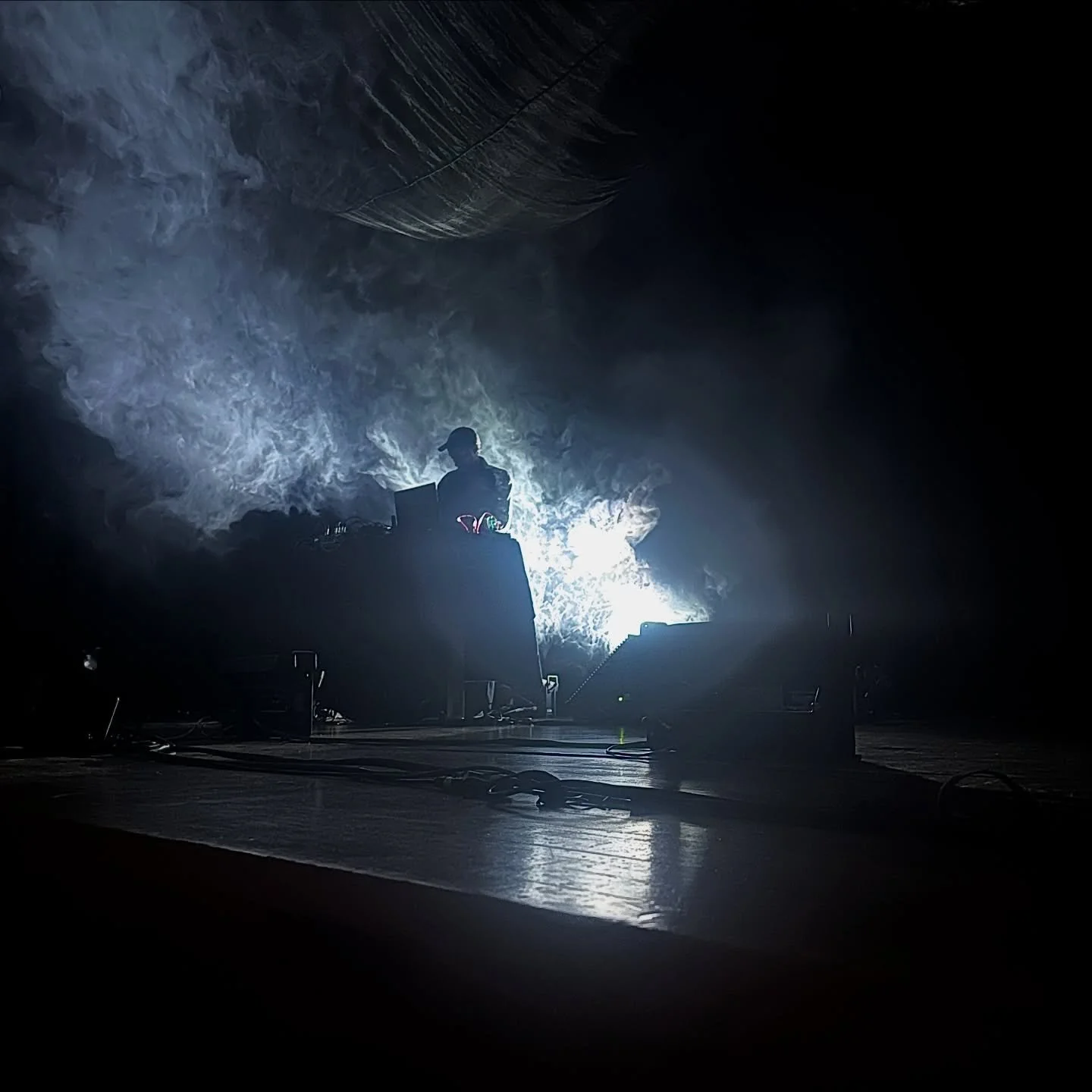 KMRU
Nick Verstsnd
Barbican
27042026
-
-
-
-
#kmru #barbican #soundart #experimental