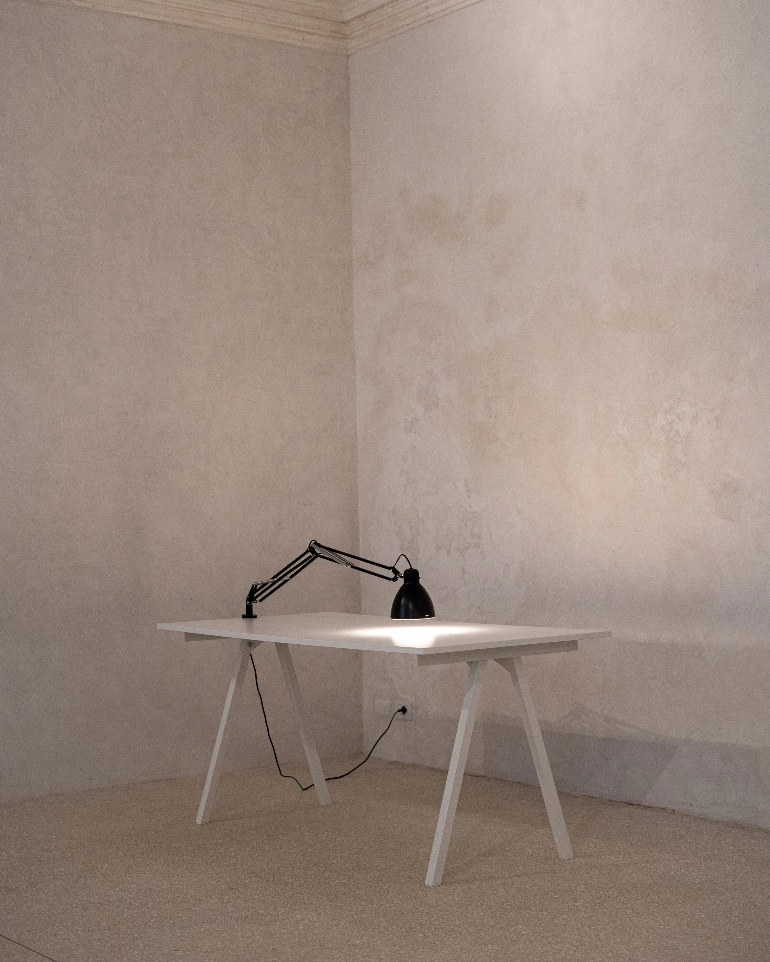 Ceal Floyer, Unfinished
Palazzo Diedo, Berggruen Arts &amp; Culture, Venice
Curated by Ann Gallagher and Jonathan Watkins

Floyer&rsquo;s work here is astonishingly exact: sparse, patient, almost unannounced, yet every gesture recalibrates how attent
