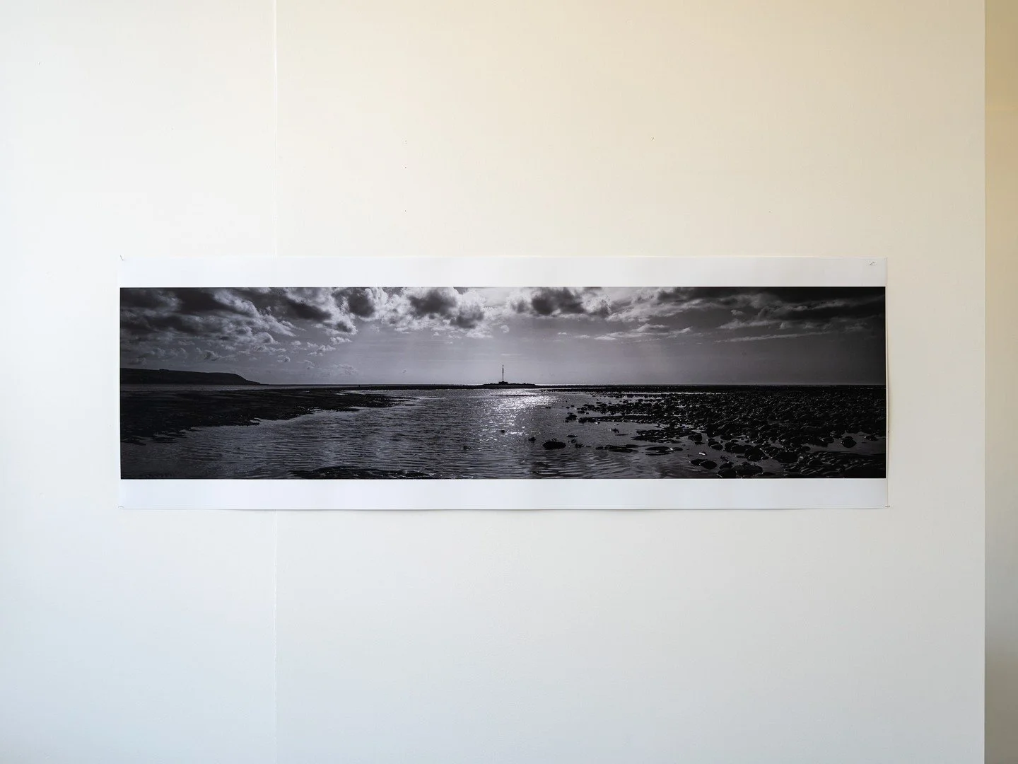 Distant Markers (II), 2026

Across the panoramic field, a distant marker gains significance through the space around it. A point of reference, but never a complete account of place.

Archival pigment print
30 &times; 120 cm

#ContemporaryArt #Landsca