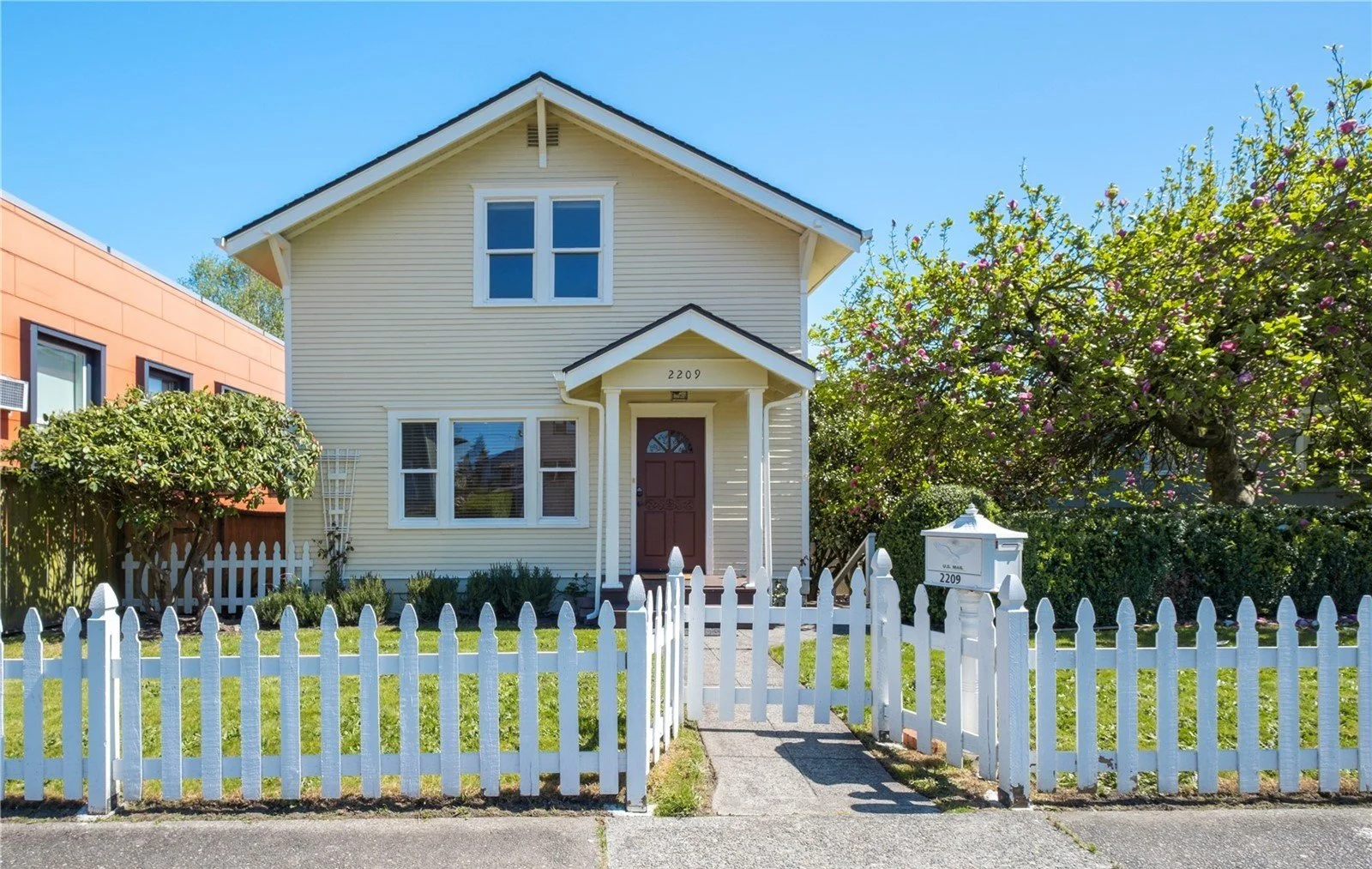 2209 Wetmore Ave, Everett, WA 98201.jpg