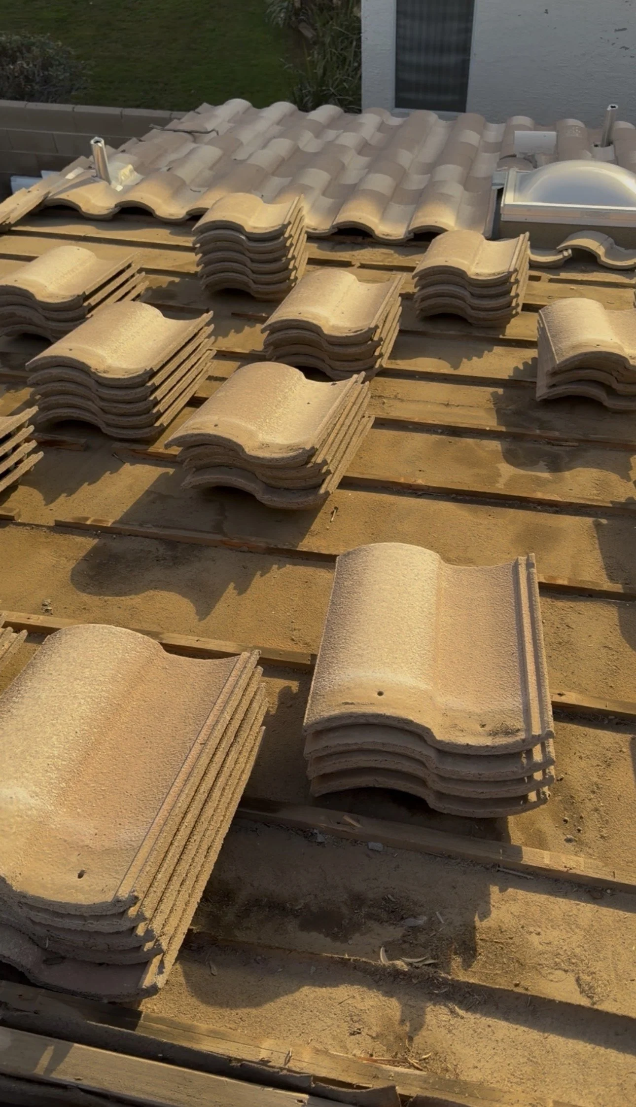 AA. ROOF TILES.jpg