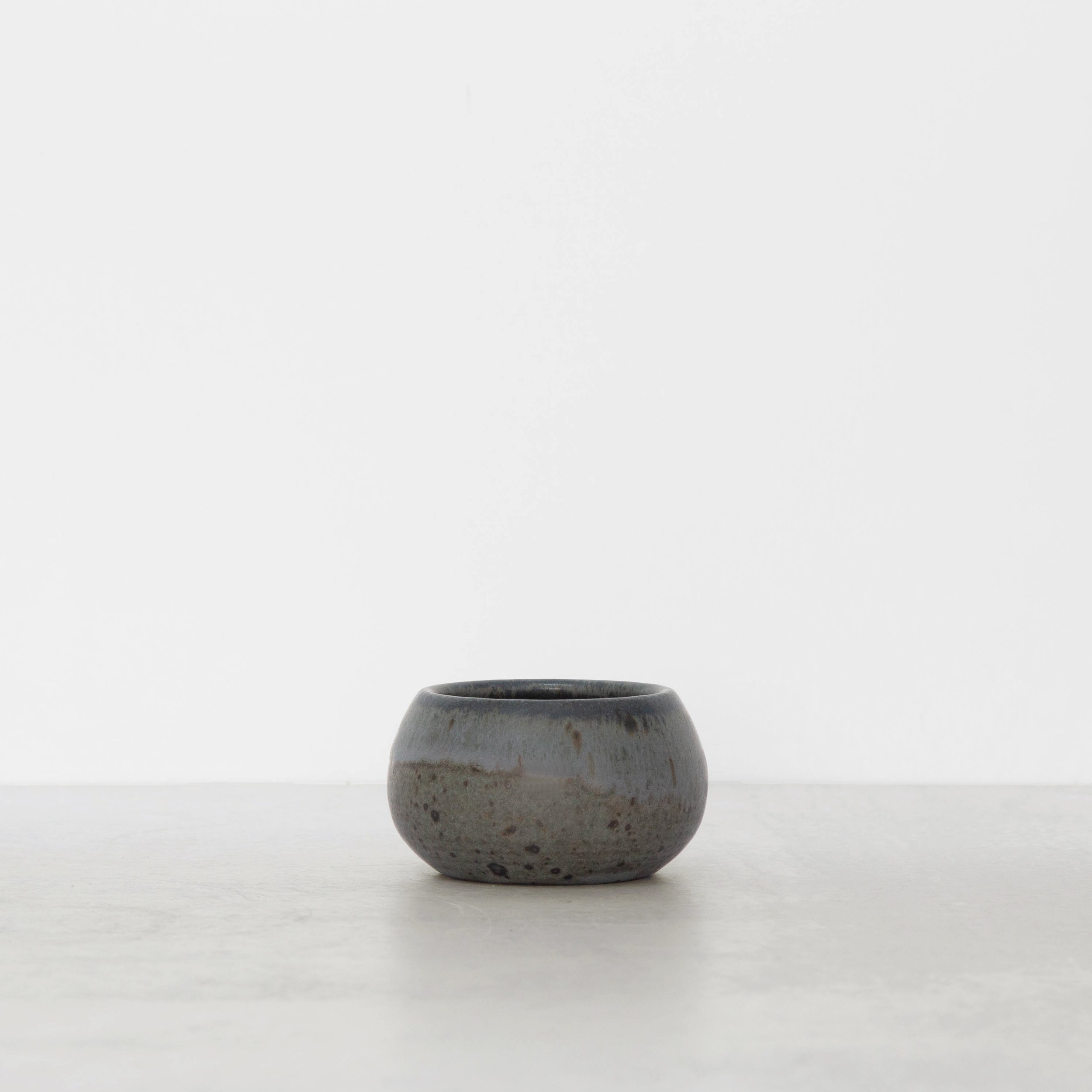 sb-small02.jpg