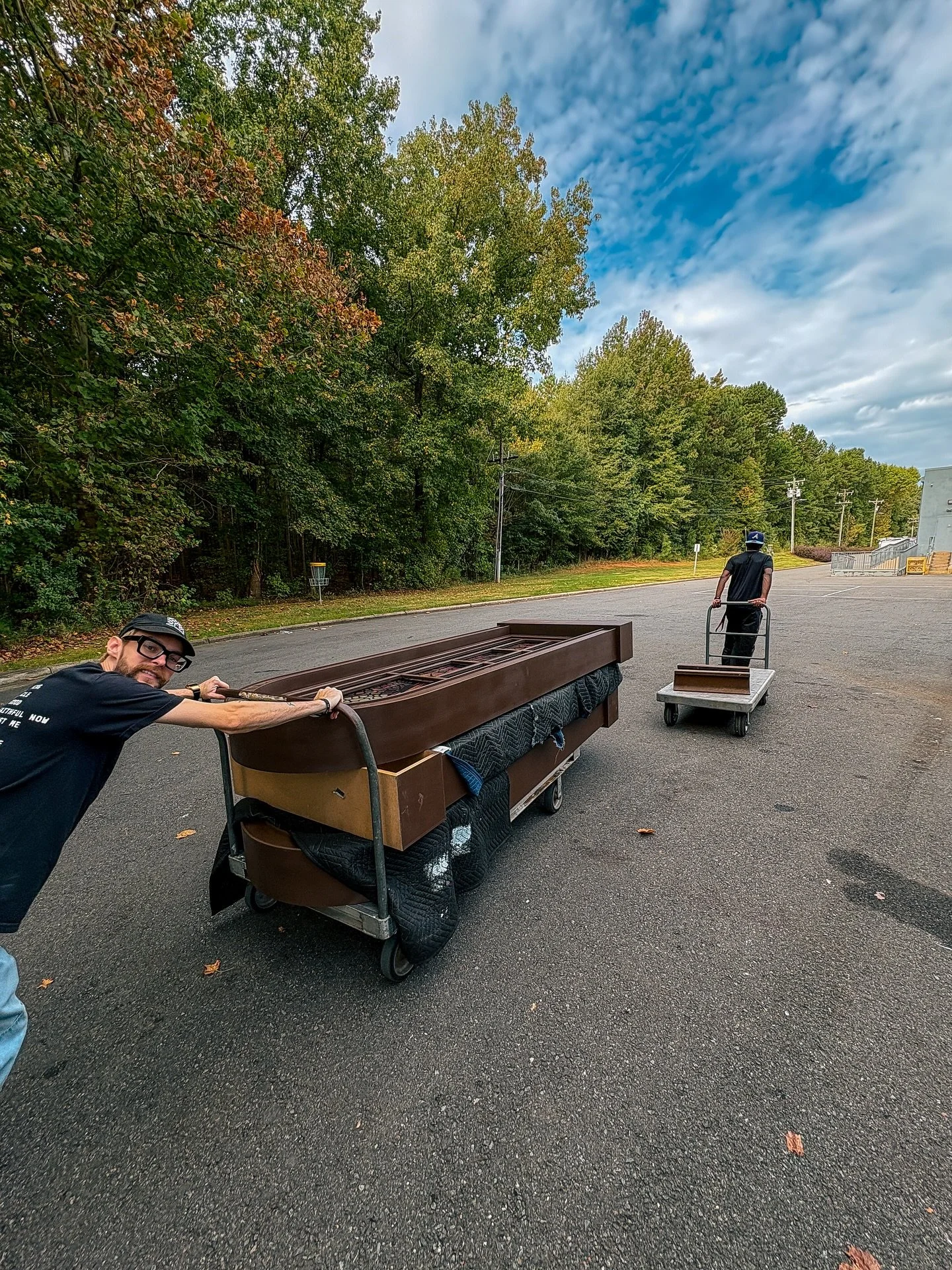 Life recently with @elevationinternship: 📸🧡

#jesus #christian #bible #friends #intern #internship #elevationchurch #churchcrtv #elevationintern #elevationinternship
