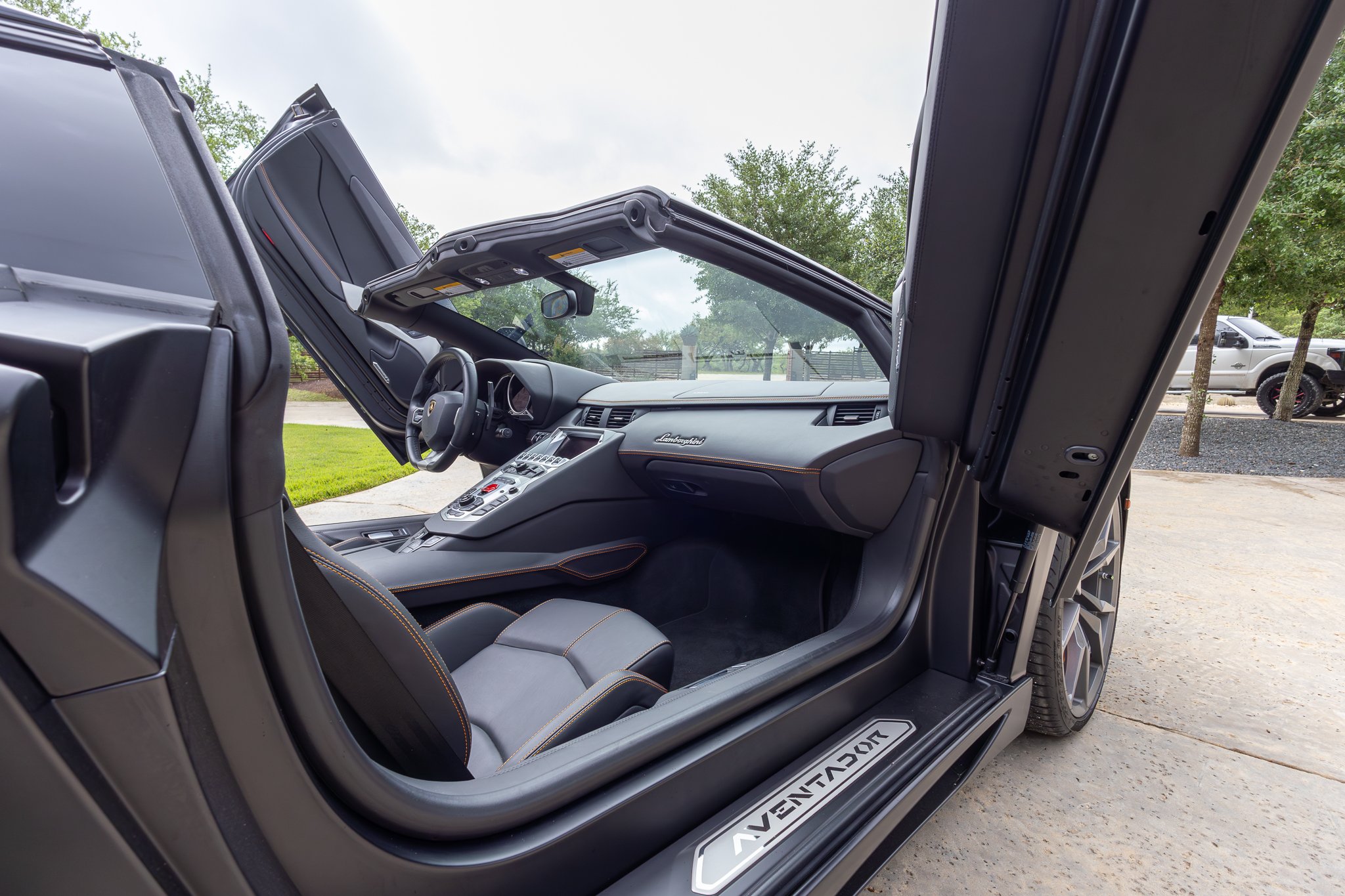 lamborghini aventador-172.jpg