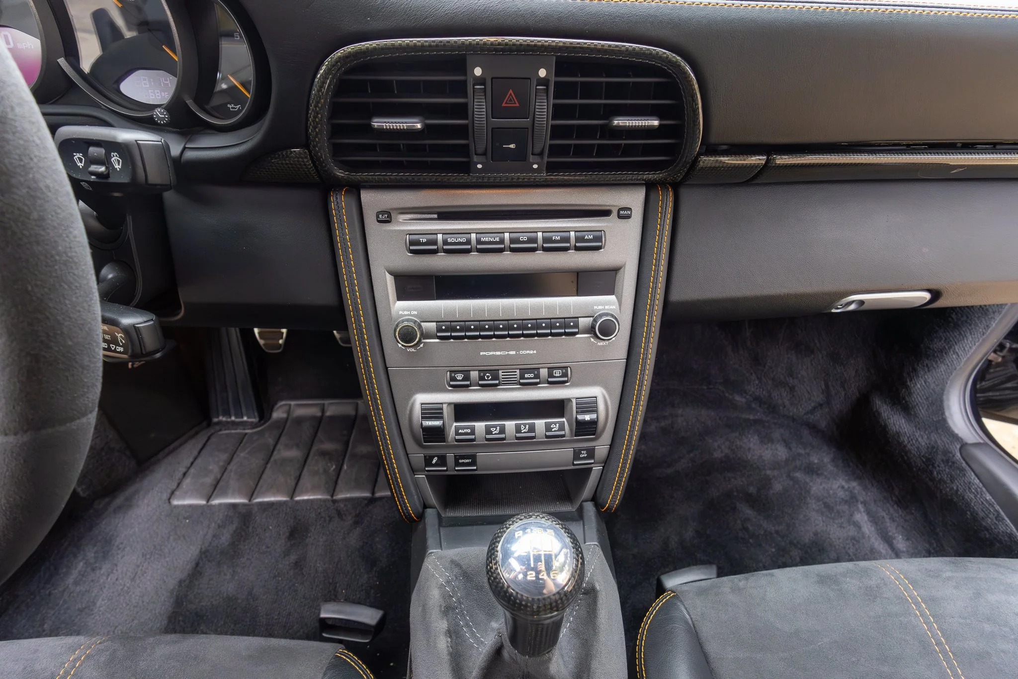 2007 Porsche 911 GT3RS-165.jpg